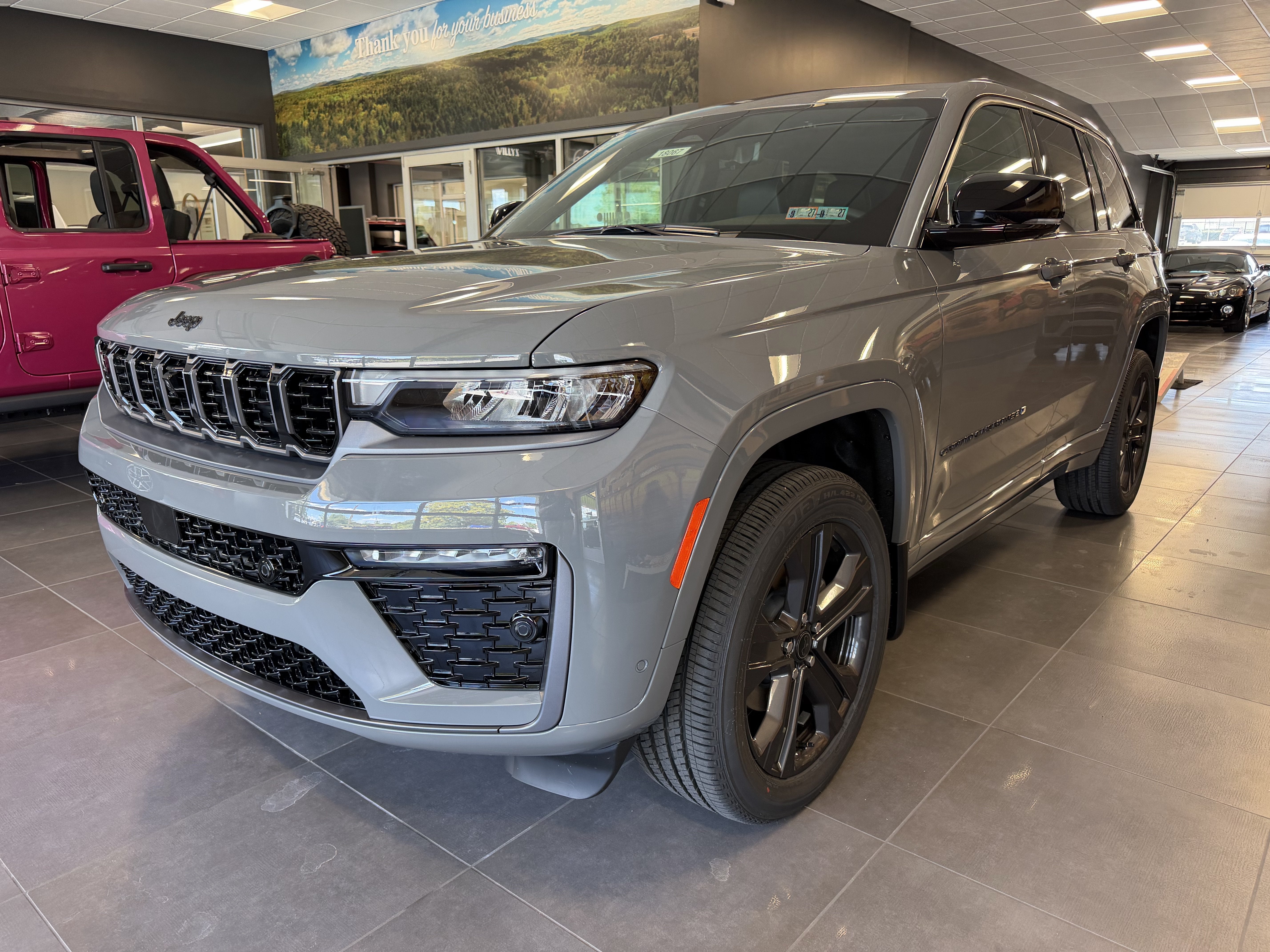 2027 Jeep Grand Cherokee Limited Reserve