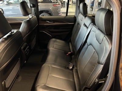 2026 Jeep Grand Cherokee GRAND CHEROKEE LIMITED RESERVE 4X4