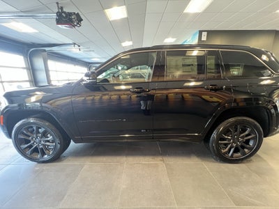 2026 Jeep Grand Cherokee GRAND CHEROKEE LIMITED RESERVE 4X4