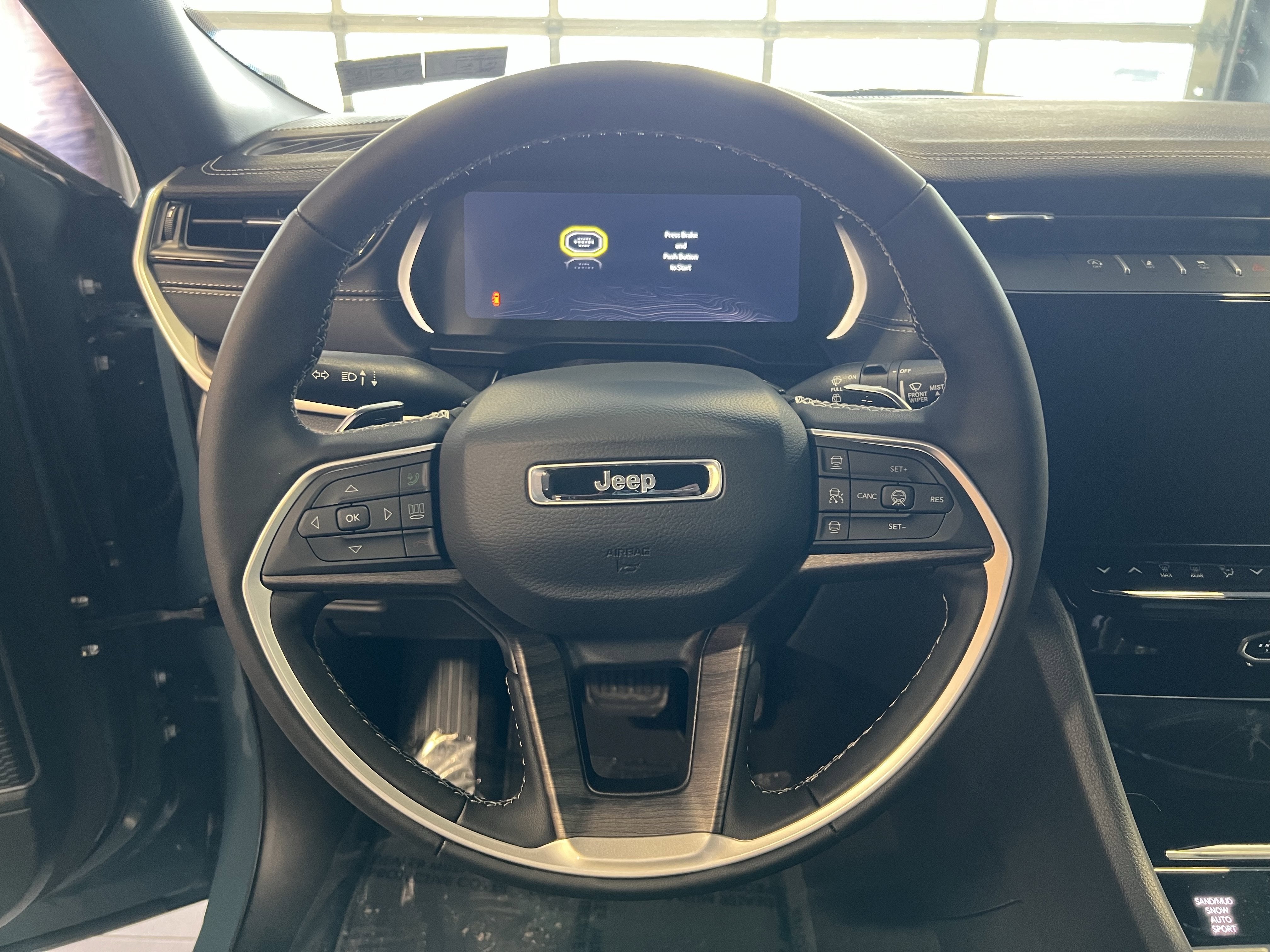 2026 Jeep Grand Cherokee GRAND CHEROKEE LIMITED RESERVE 4X4