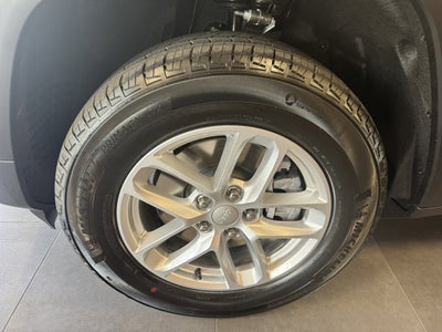 2025 Jeep Grand Cherokee GRAND CHEROKEE L LAREDO X 4X4