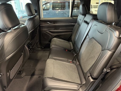 2026 Jeep Grand Cherokee GRAND CHEROKEE L LAREDO ALTITUDE 4X4