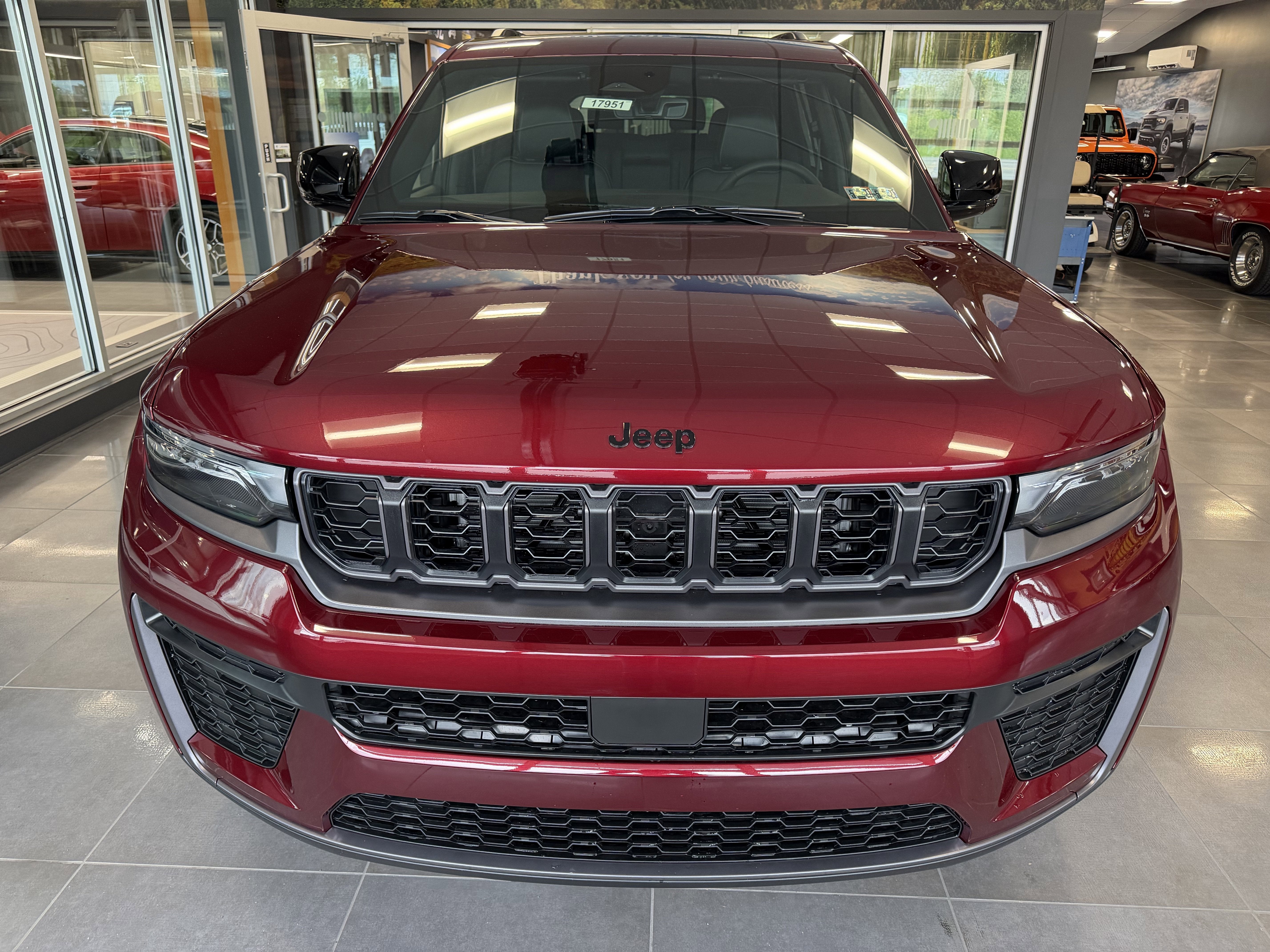 2026 Jeep Grand Cherokee GRAND CHEROKEE L LAREDO ALTITUDE 4X4