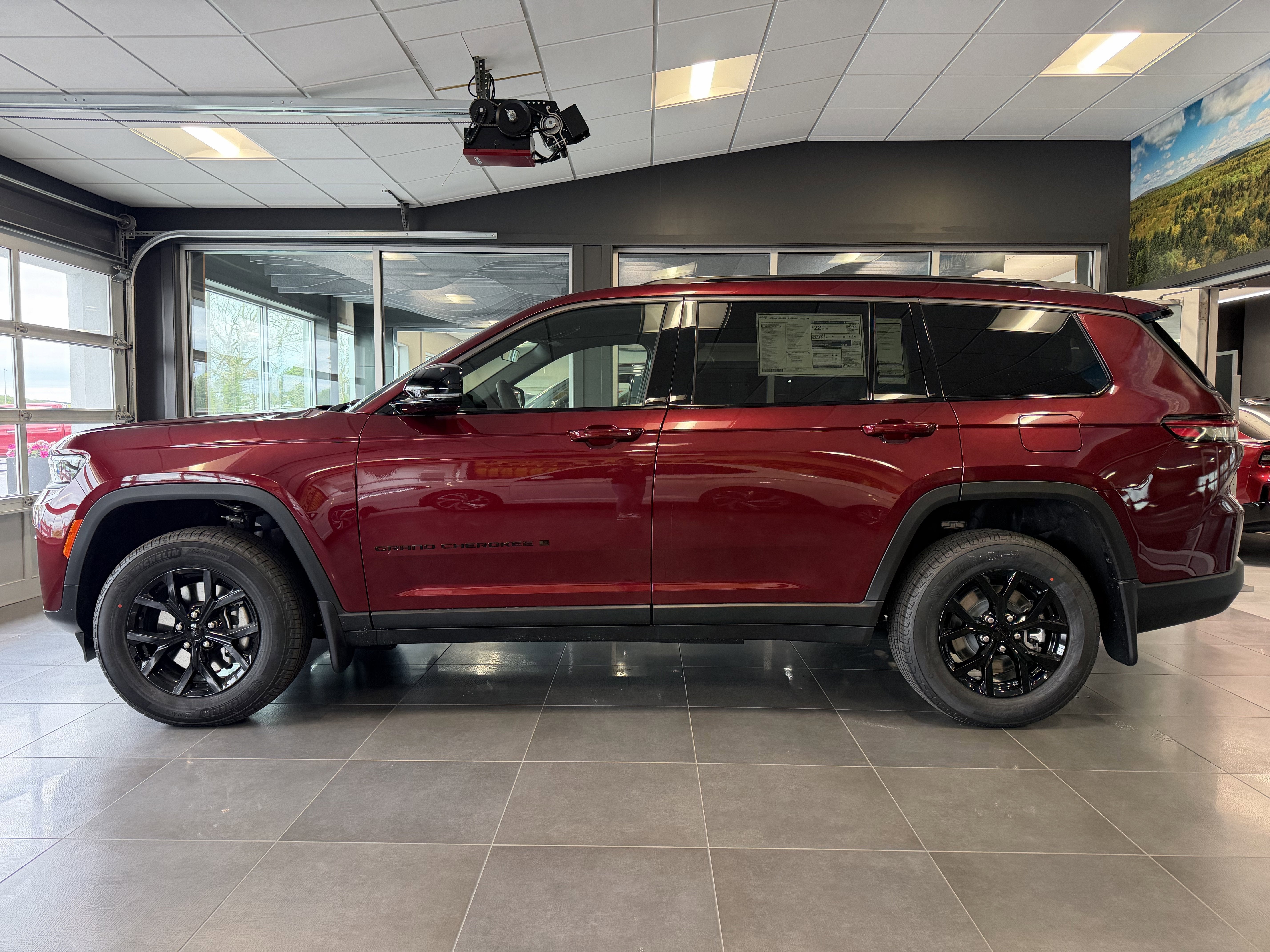 2026 Jeep Grand Cherokee GRAND CHEROKEE L LAREDO ALTITUDE 4X4