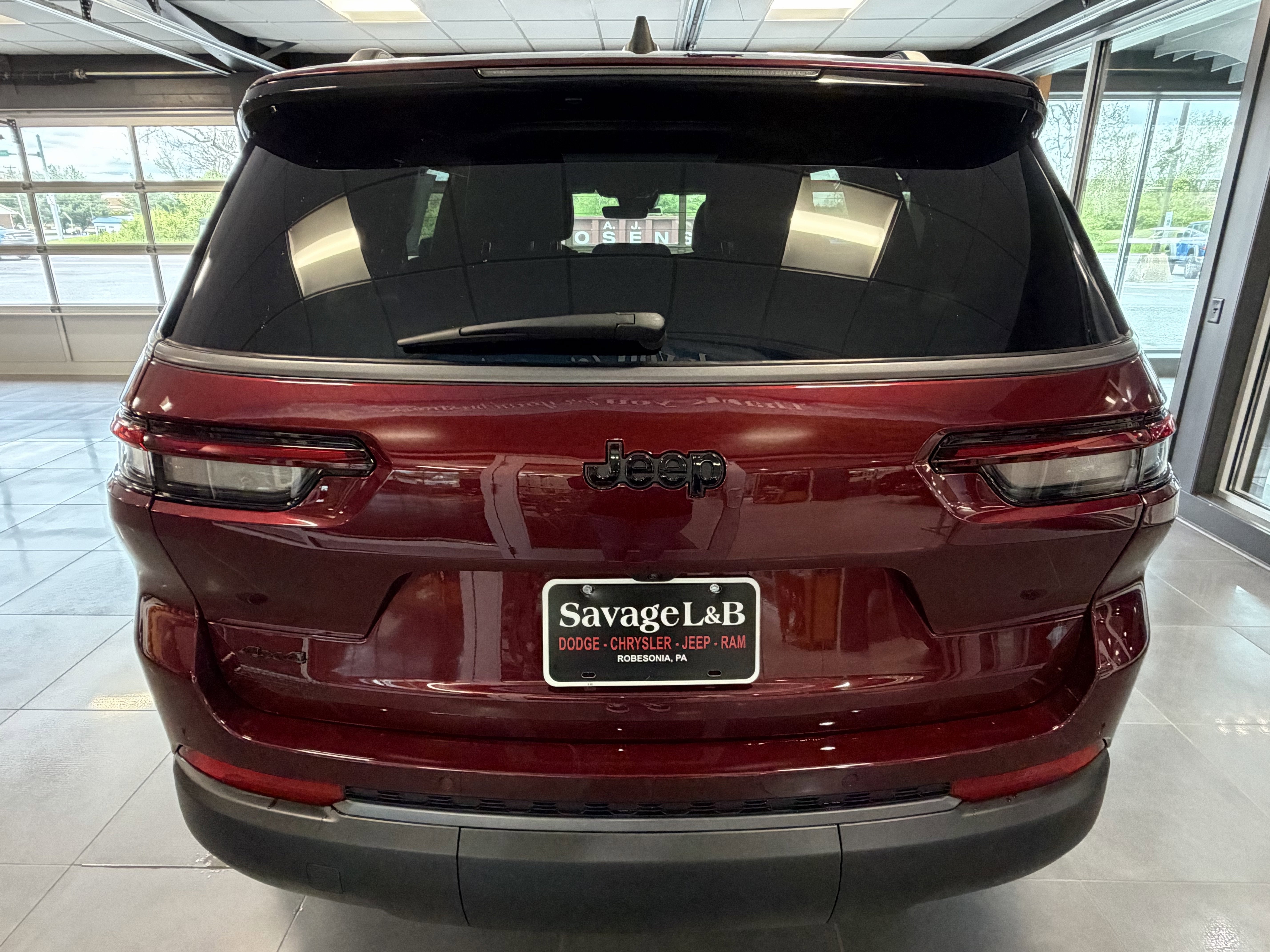 2026 Jeep Grand Cherokee GRAND CHEROKEE L LAREDO ALTITUDE 4X4