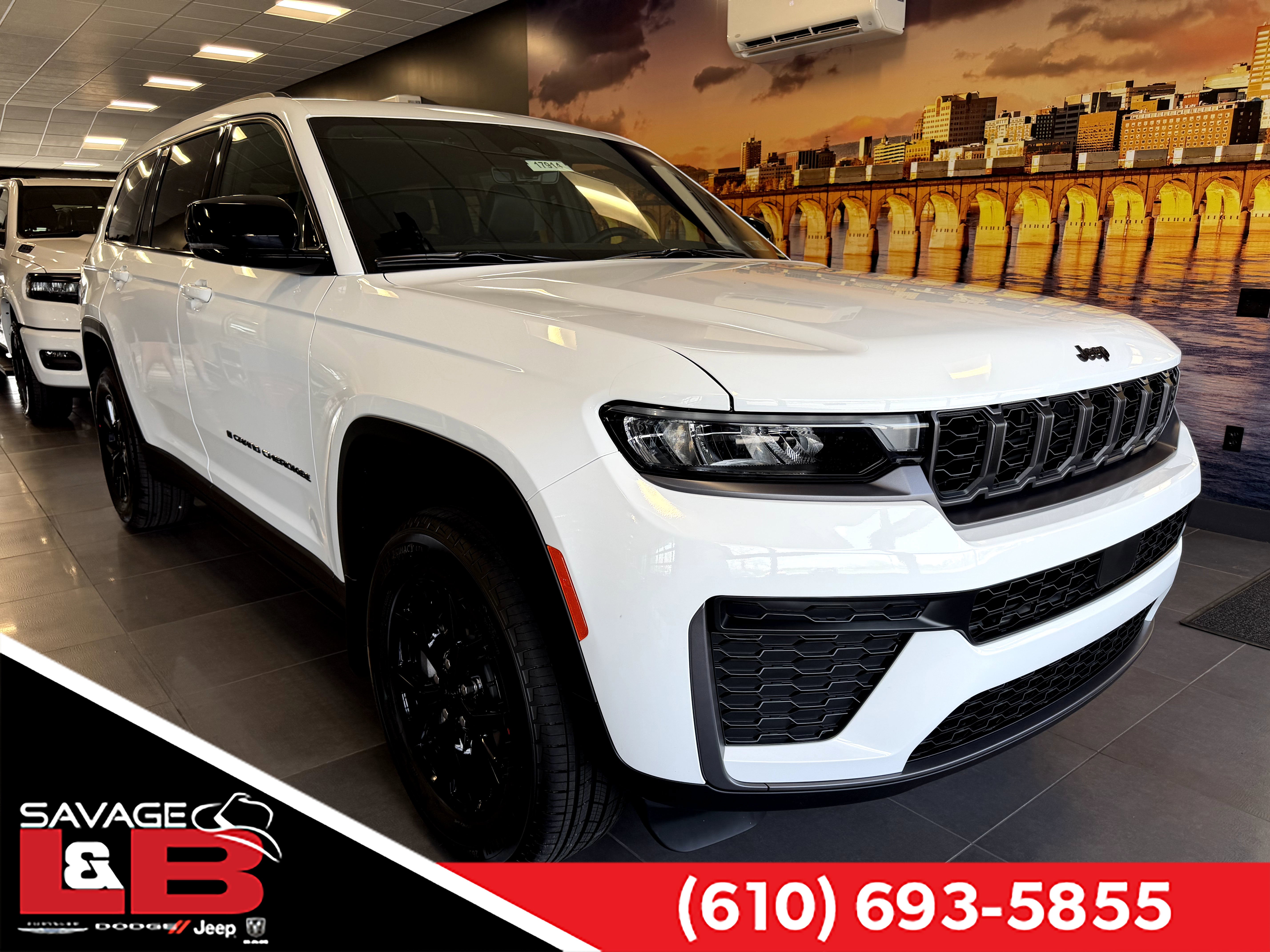 2026 Jeep Grand Cherokee GRAND CHEROKEE L LAREDO ALTITUDE 4X4