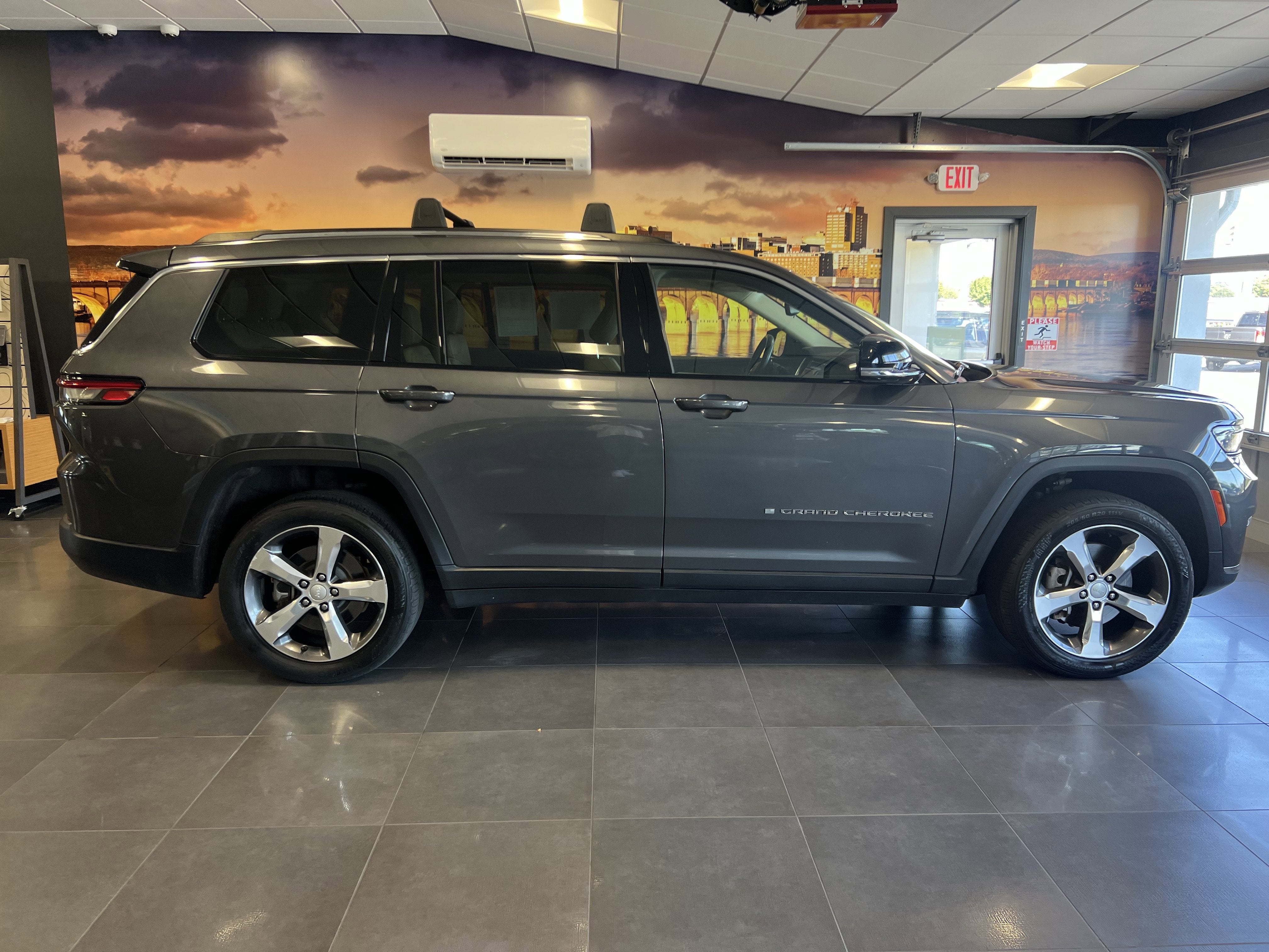 2021 Jeep Grand Cherokee L Limited 4x4