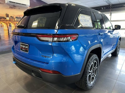 2023 Jeep Grand Cherokee 4xe Trailhawk