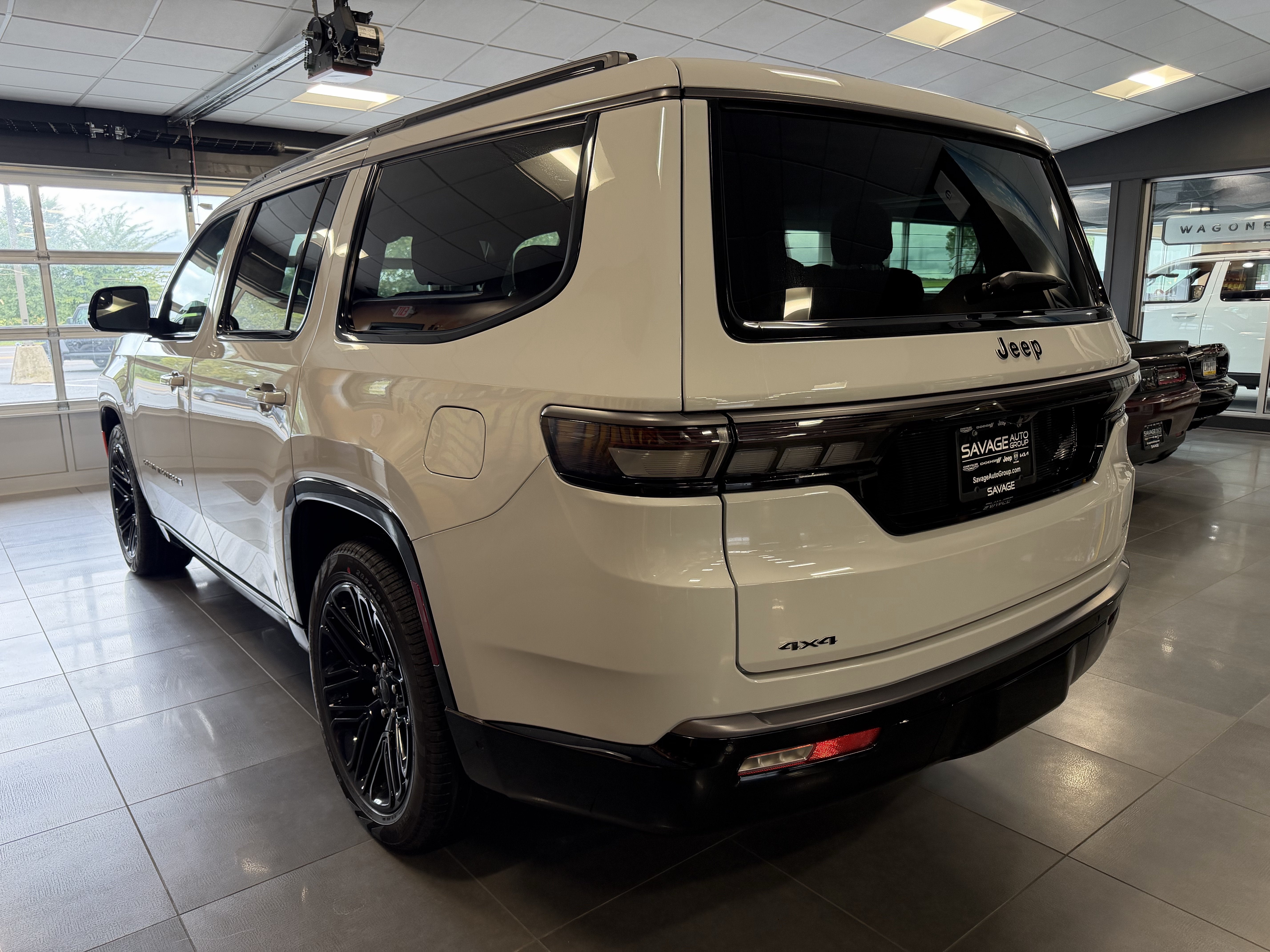 2026 Jeep Grand Wagoneer GRAND WAGONEER LIMITED RESERVE 4X4