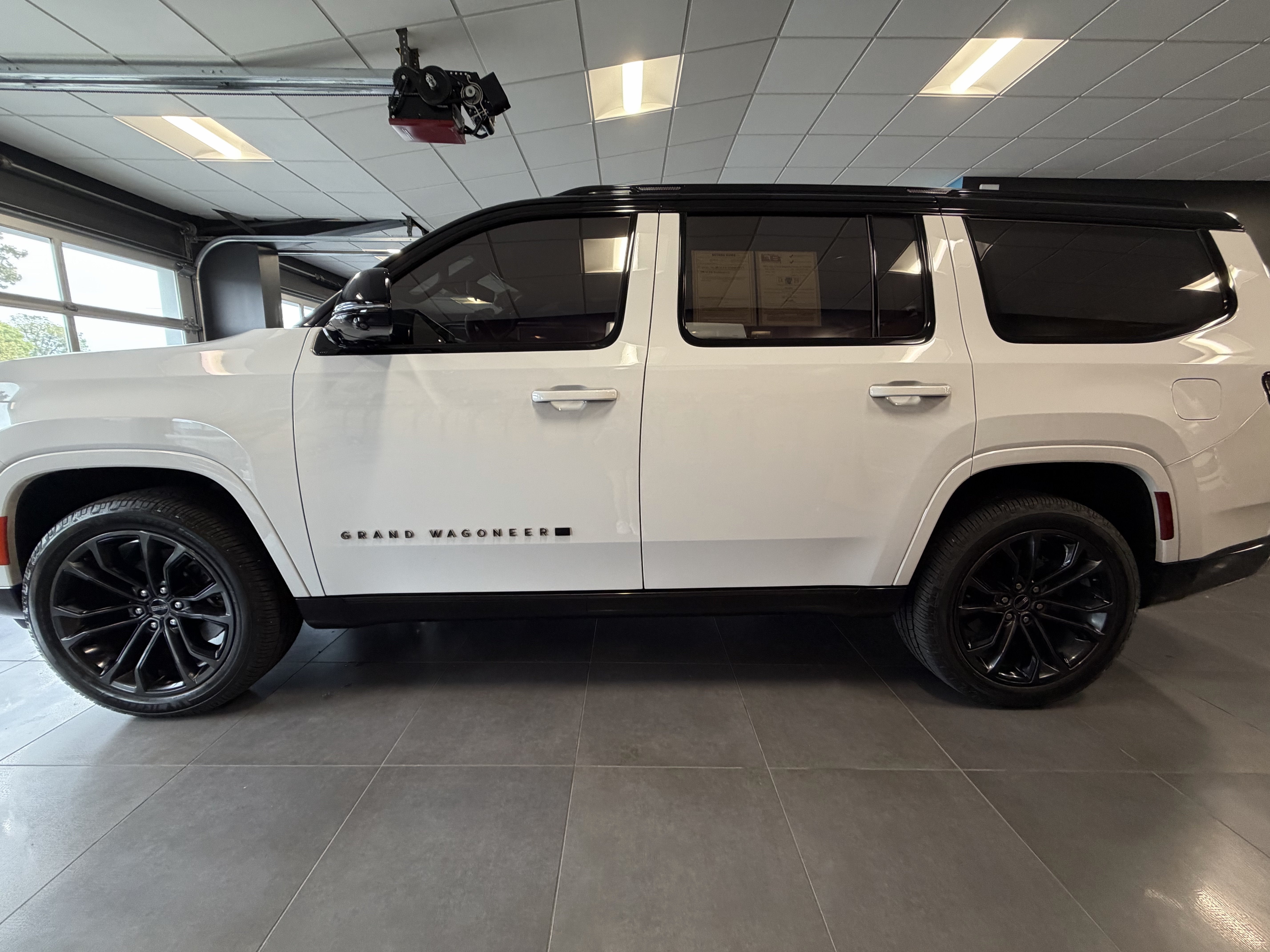 2024 Jeep Grand Wagoneer Series III Obsidian 4x4