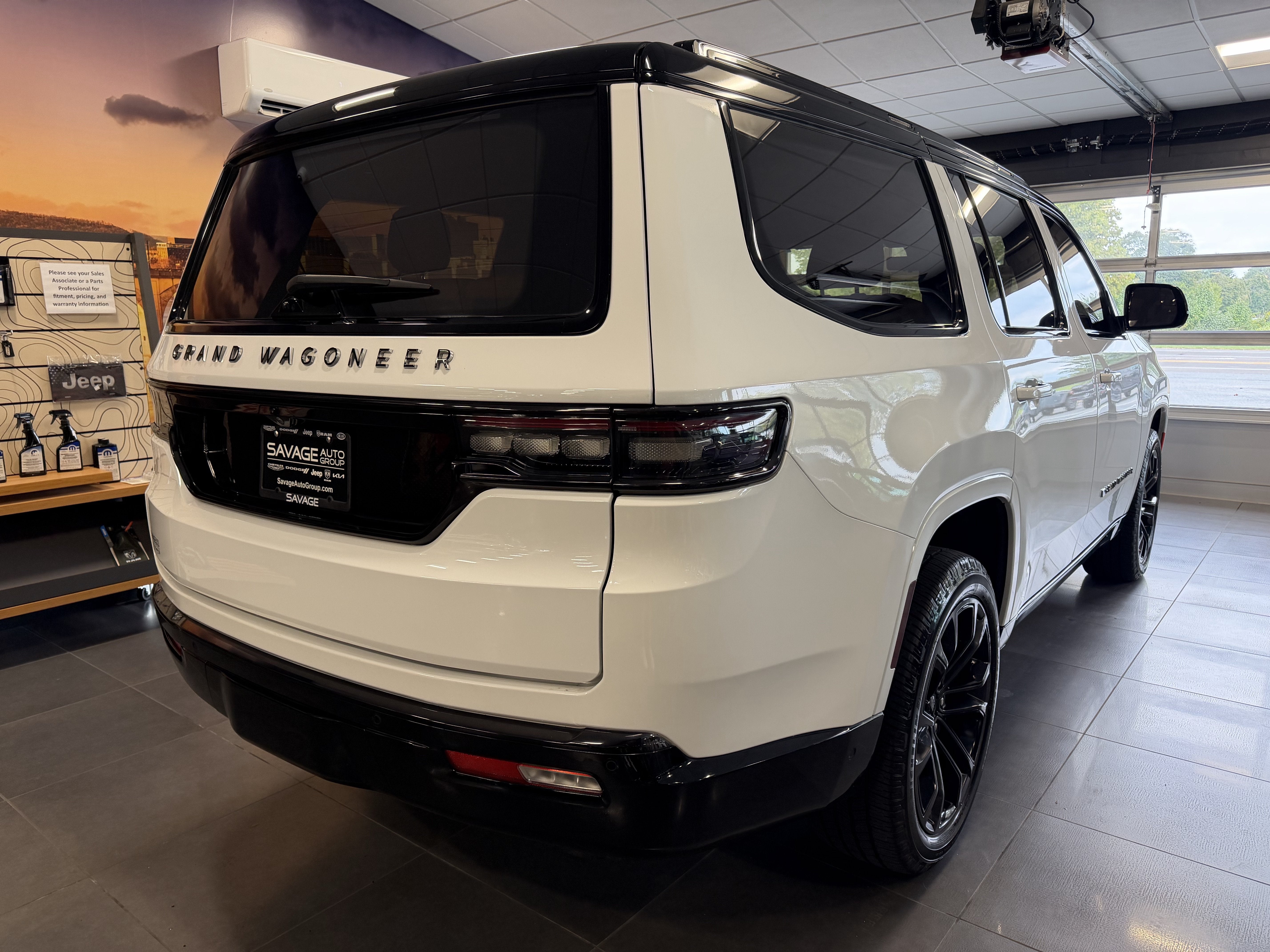 2024 Jeep Grand Wagoneer Series III Obsidian 4x4