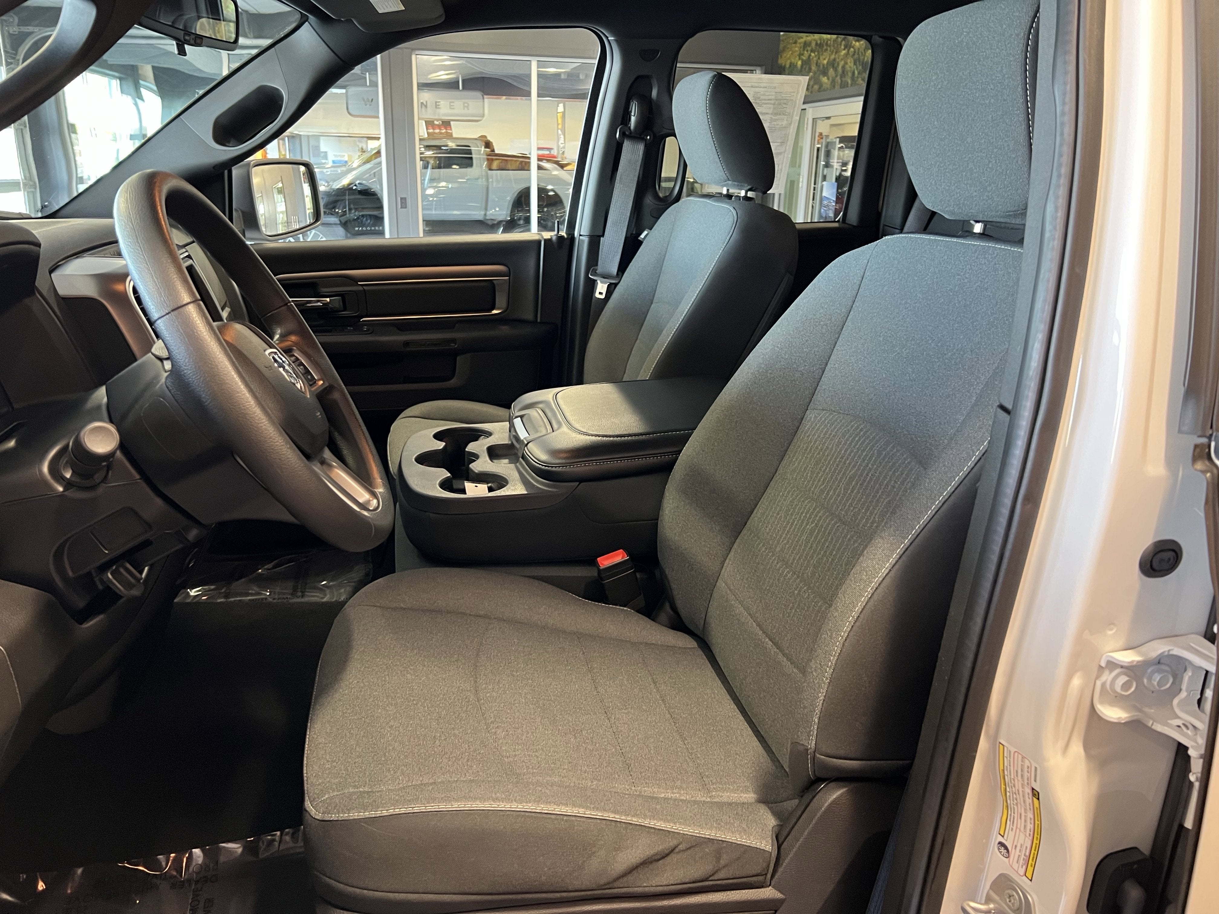 2021 RAM 1500 Classic Warlock Quad Cab 4x4 6'4' Box