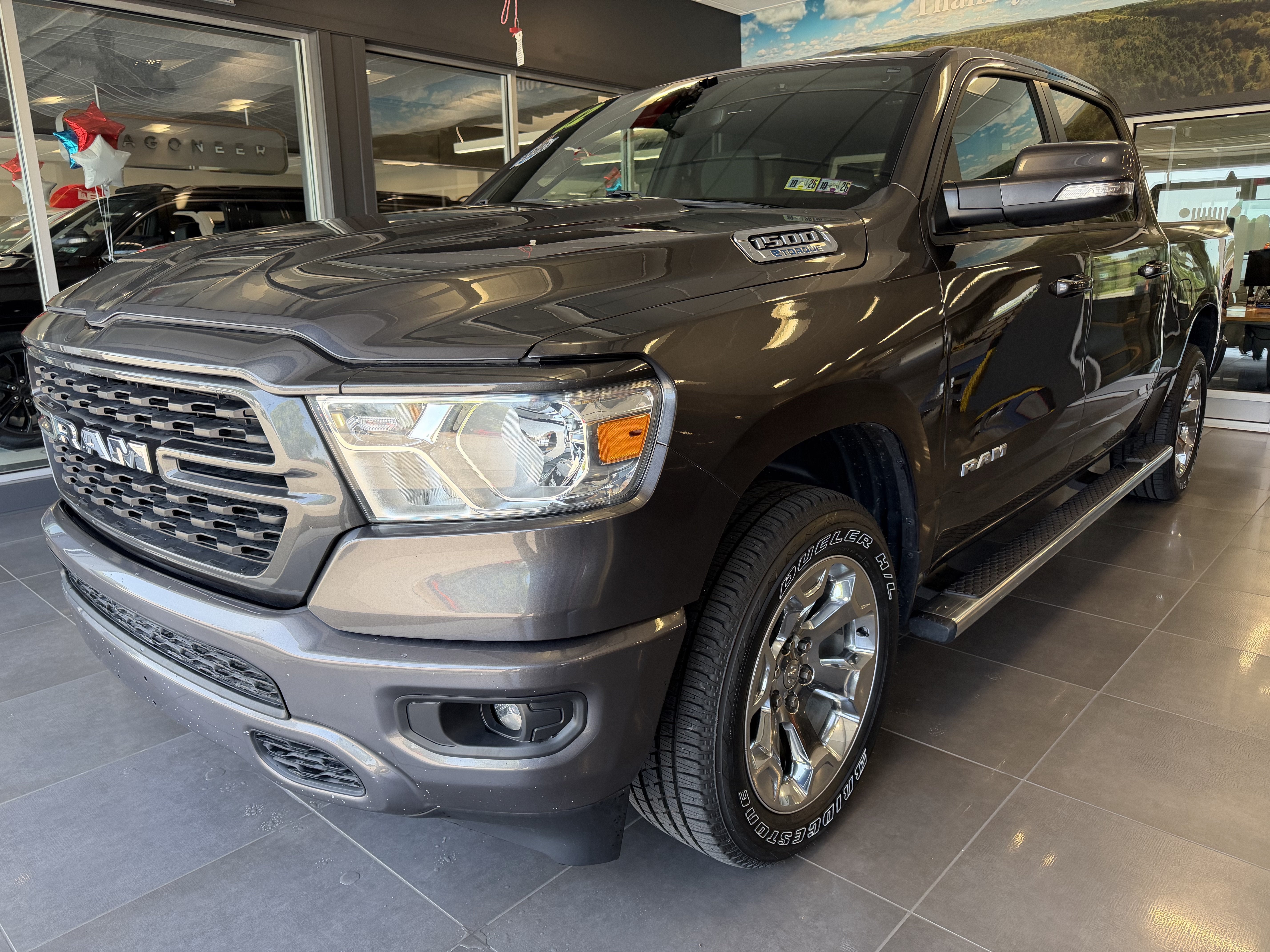 2022 RAM 1500 Big Horn Crew Cab 4x4 5'7' Box