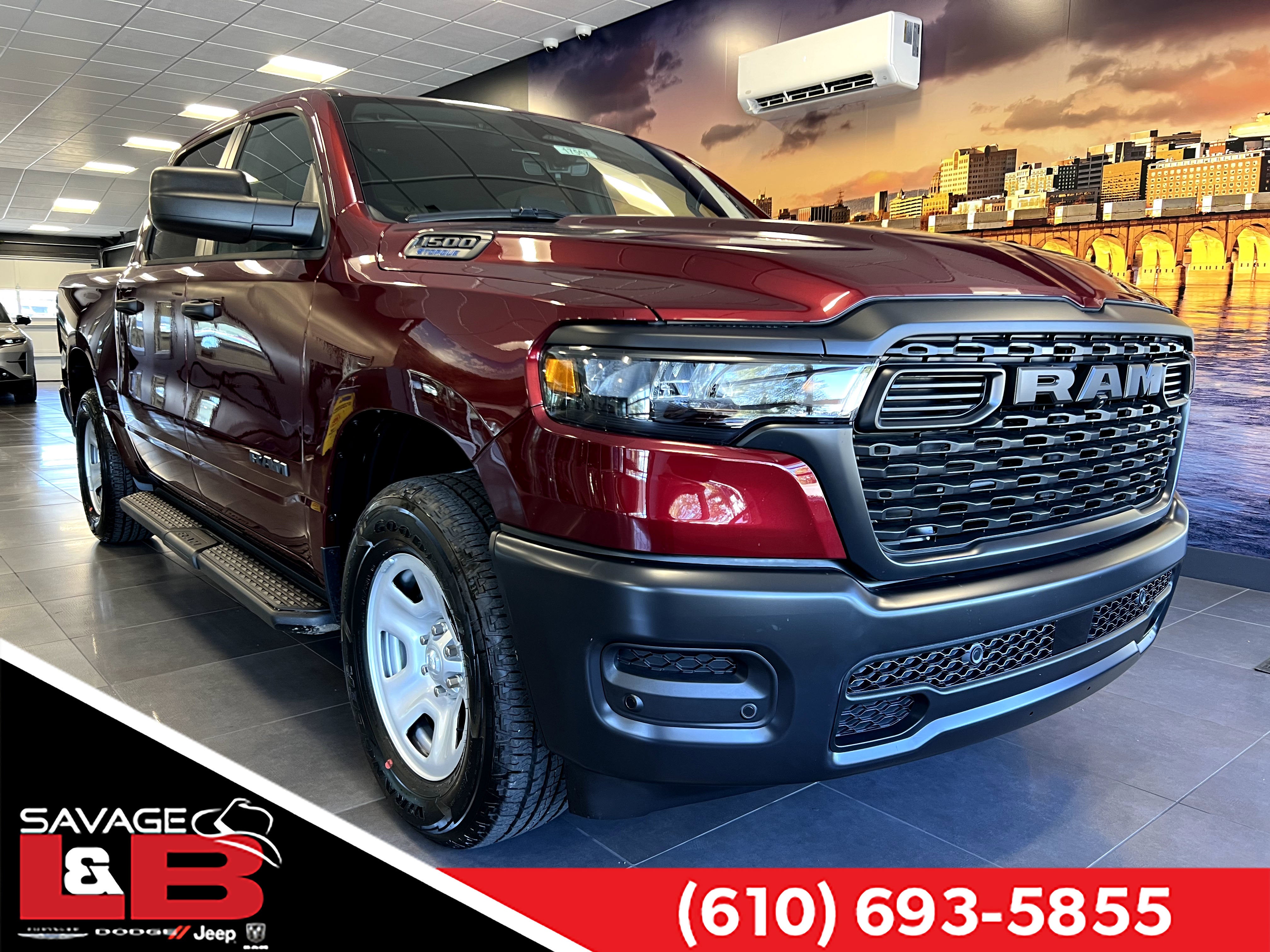 2025 RAM Ram 1500 RAM 1500 TRADESMAN CREW CAB 4X4 5'7' BOX
