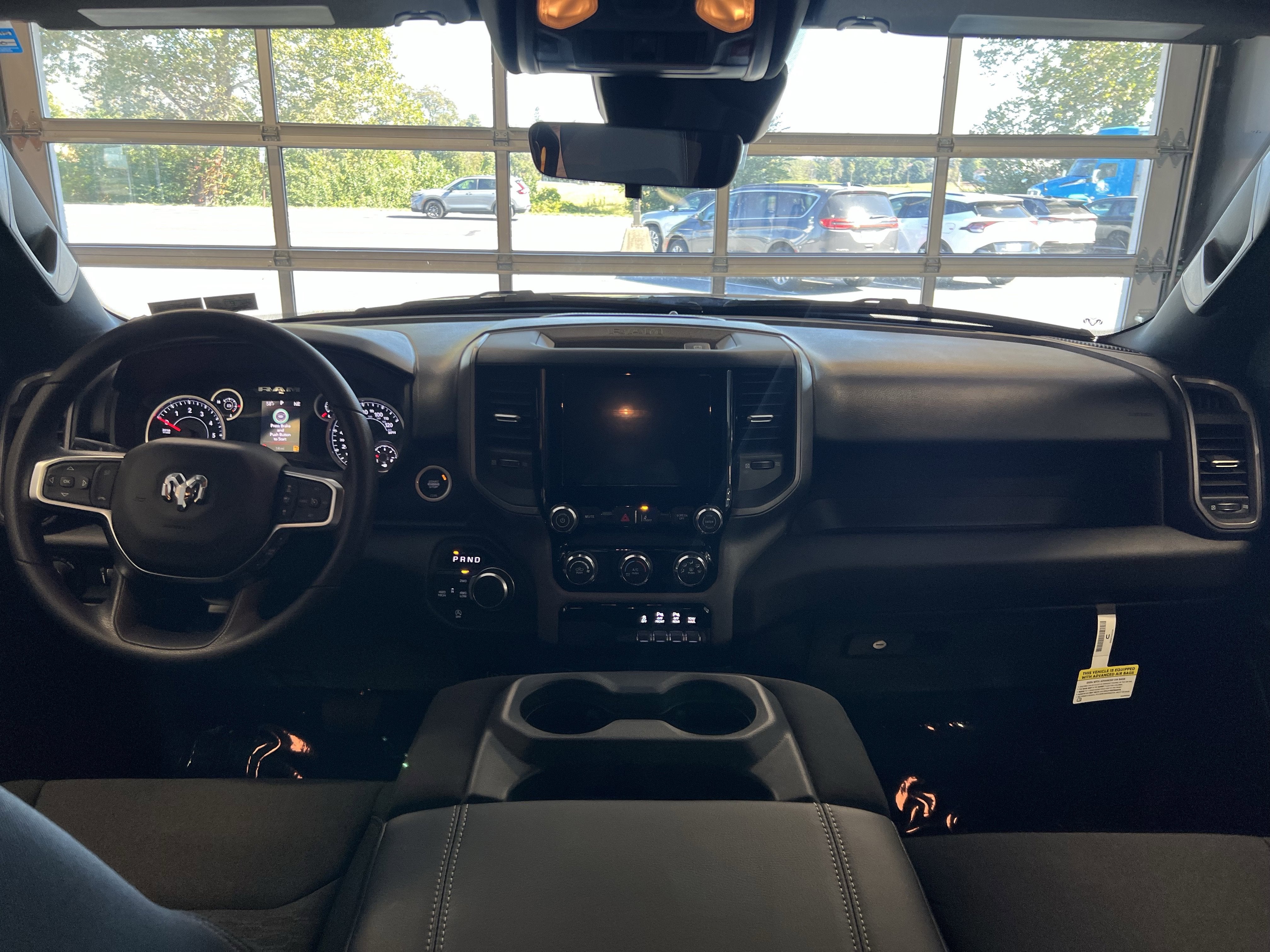 2025 RAM Ram 1500 RAM 1500 TRADESMAN CREW CAB 4X4 5'7' BOX