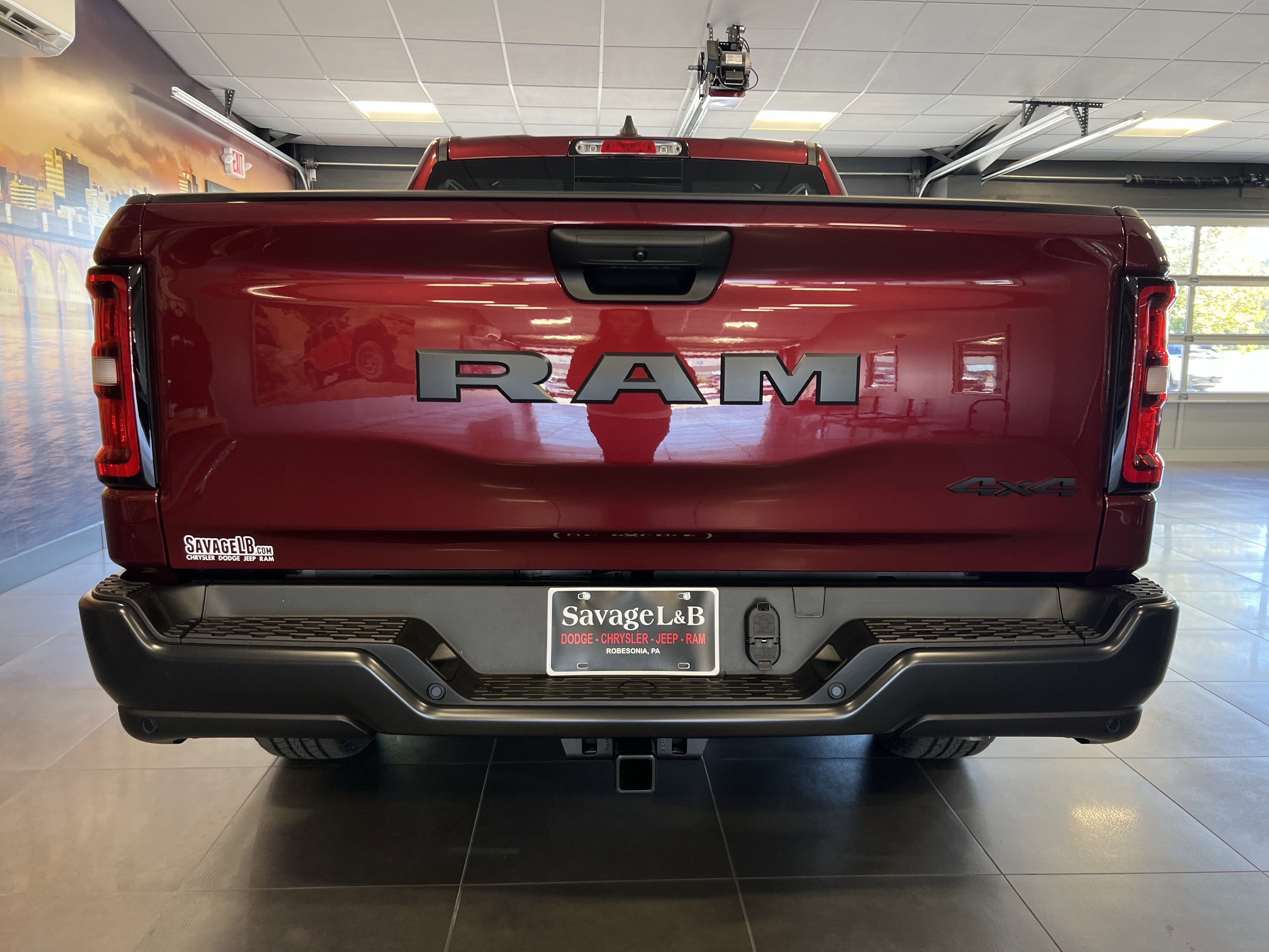 2025 RAM Ram 1500 RAM 1500 TRADESMAN CREW CAB 4X4 5'7' BOX