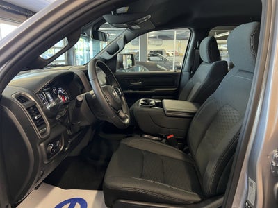 2025 RAM Ram 1500 RAM 1500 TRADESMAN CREW CAB 4X4 5'7' BOX