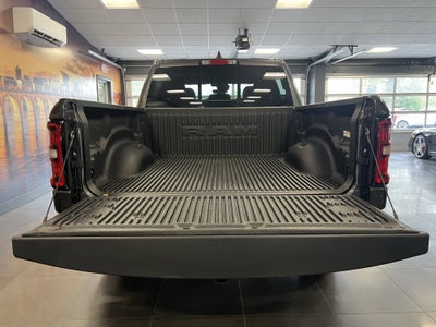 2025 RAM Ram 1500 RAM 1500 TRADESMAN CREW CAB 4X4 5'7' BOX