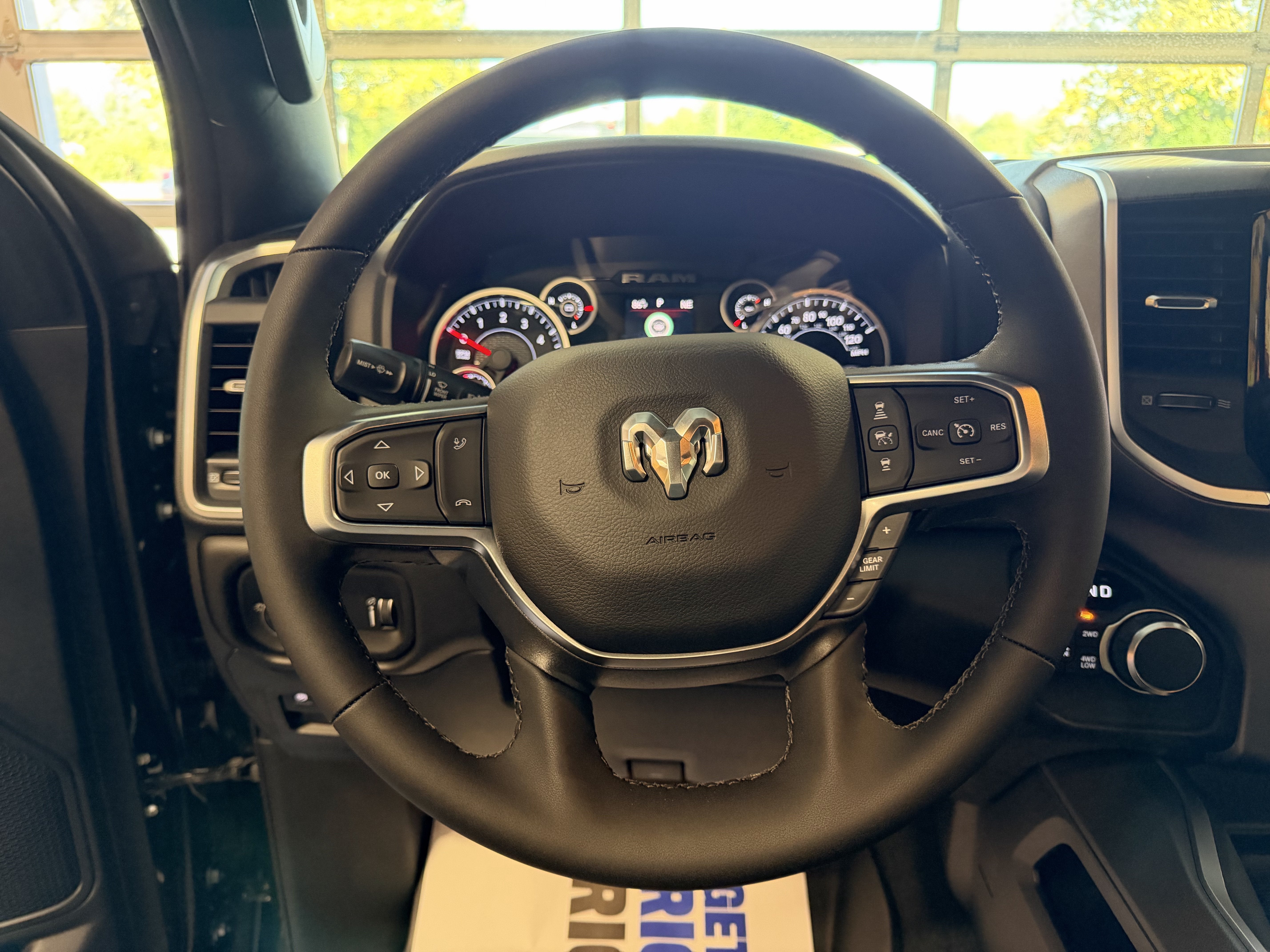 2027 RAM Ram 1500 RAM 1500 BIG HORN CREW CAB 4X4 5'7' BOX
