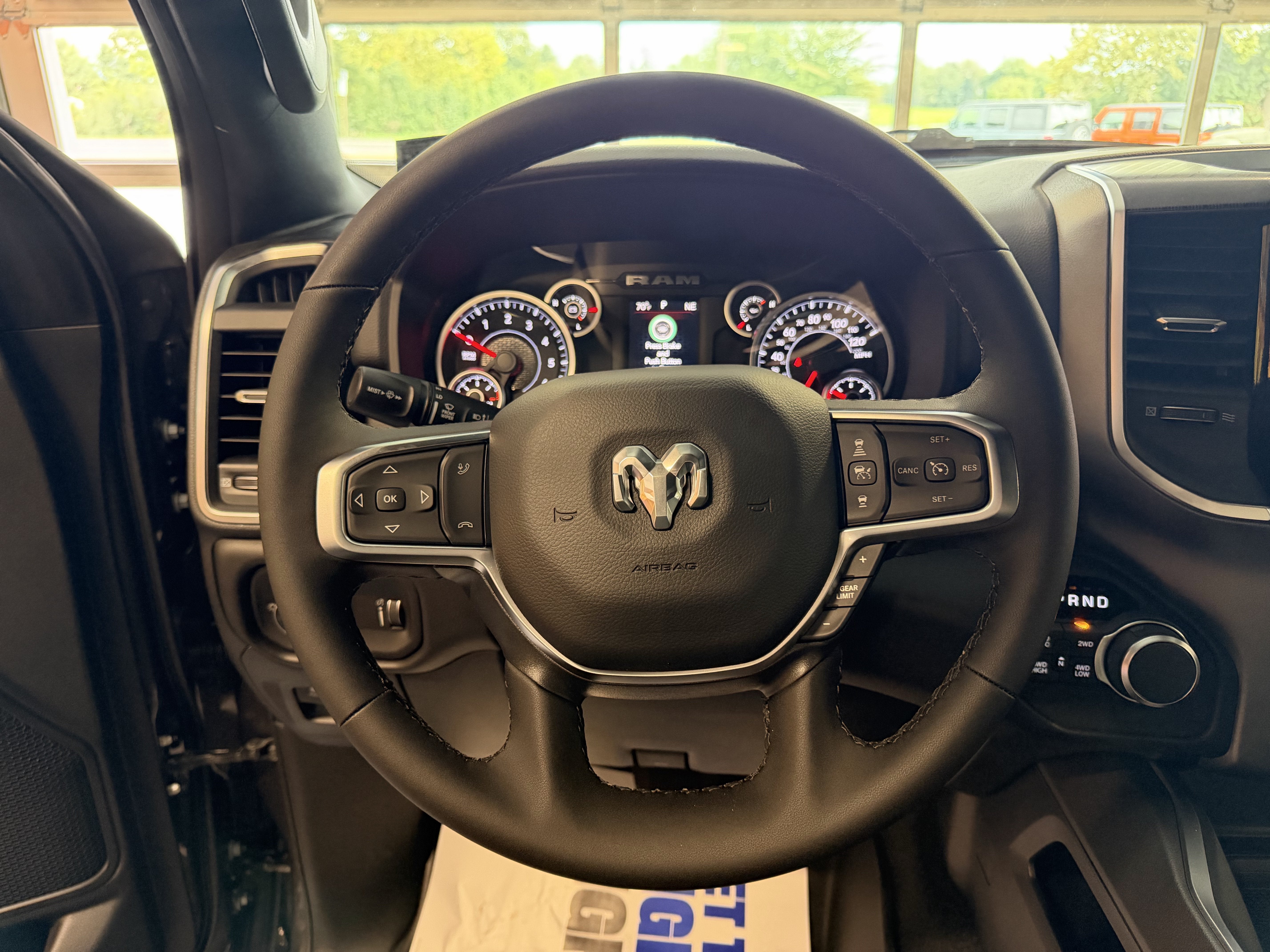 2027 RAM Ram 1500 RAM 1500 BIG HORN CREW CAB 4X4 5'7' BOX