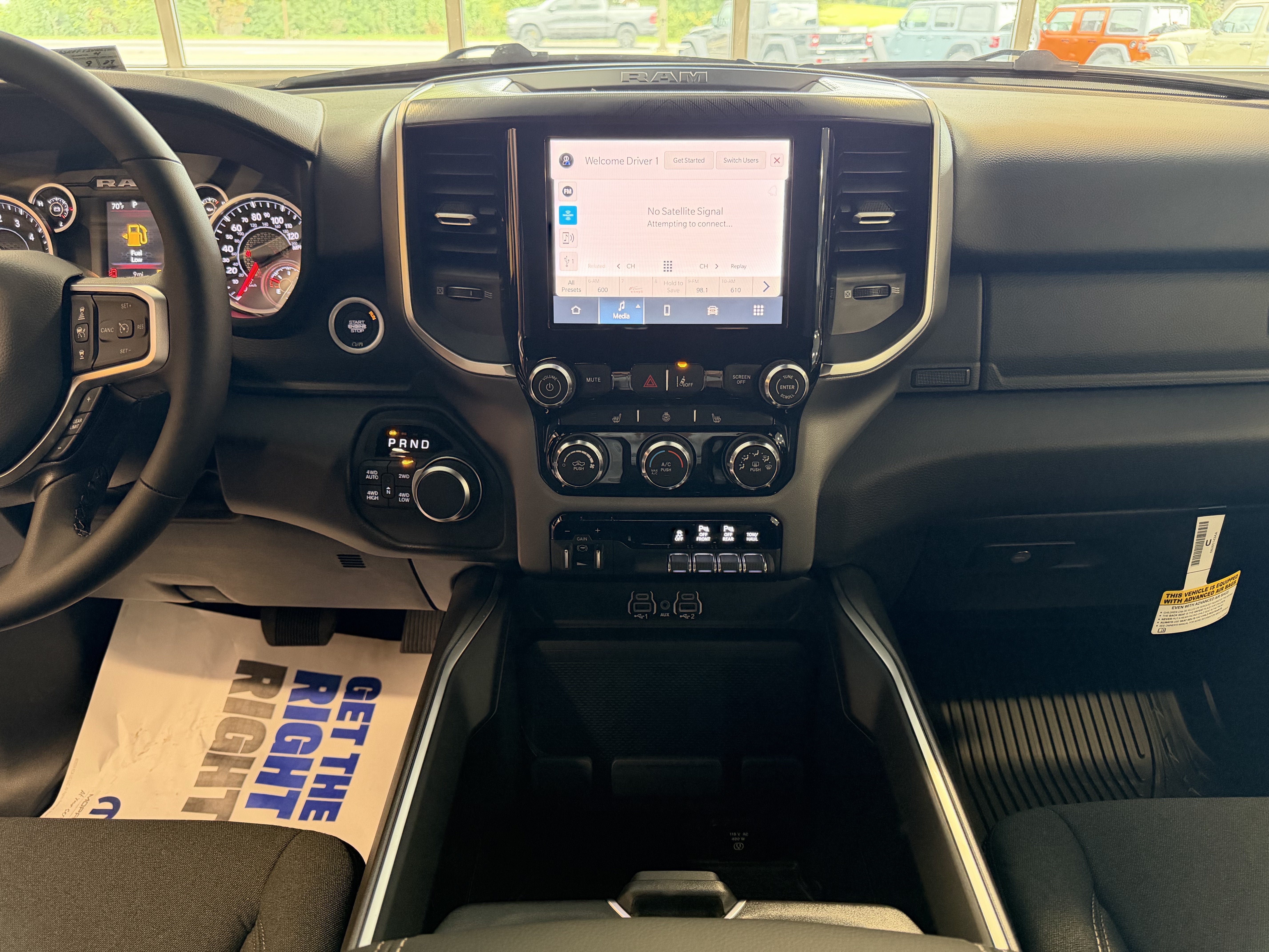 2027 RAM Ram 1500 RAM 1500 BIG HORN CREW CAB 4X4 5'7' BOX