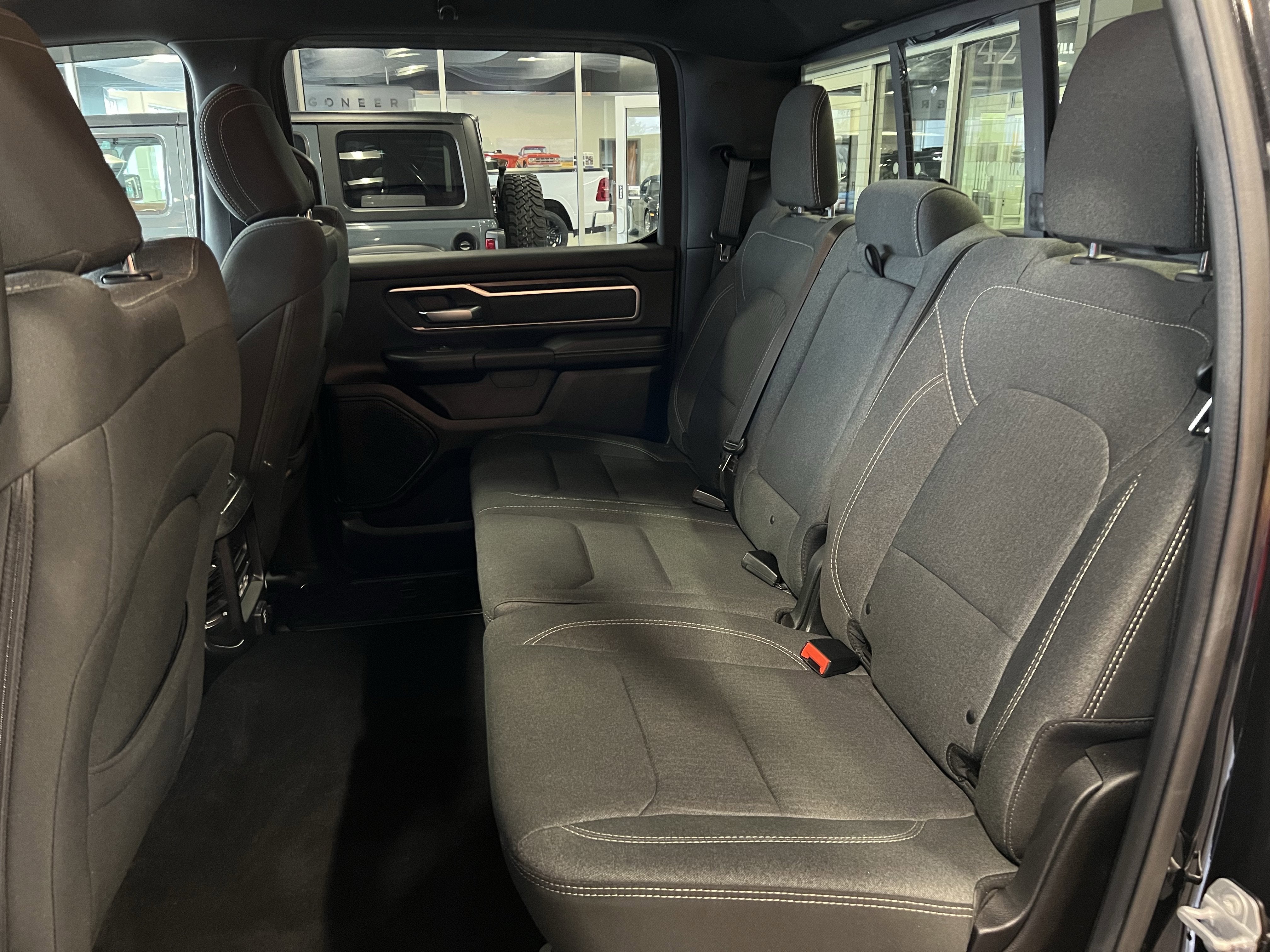 2019 RAM 1500 Big Horn/Lone Star Crew Cab 4x4 5'7' Box