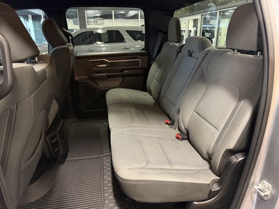2021 RAM 1500 Big Horn Crew Cab 4x4 5'7' Box