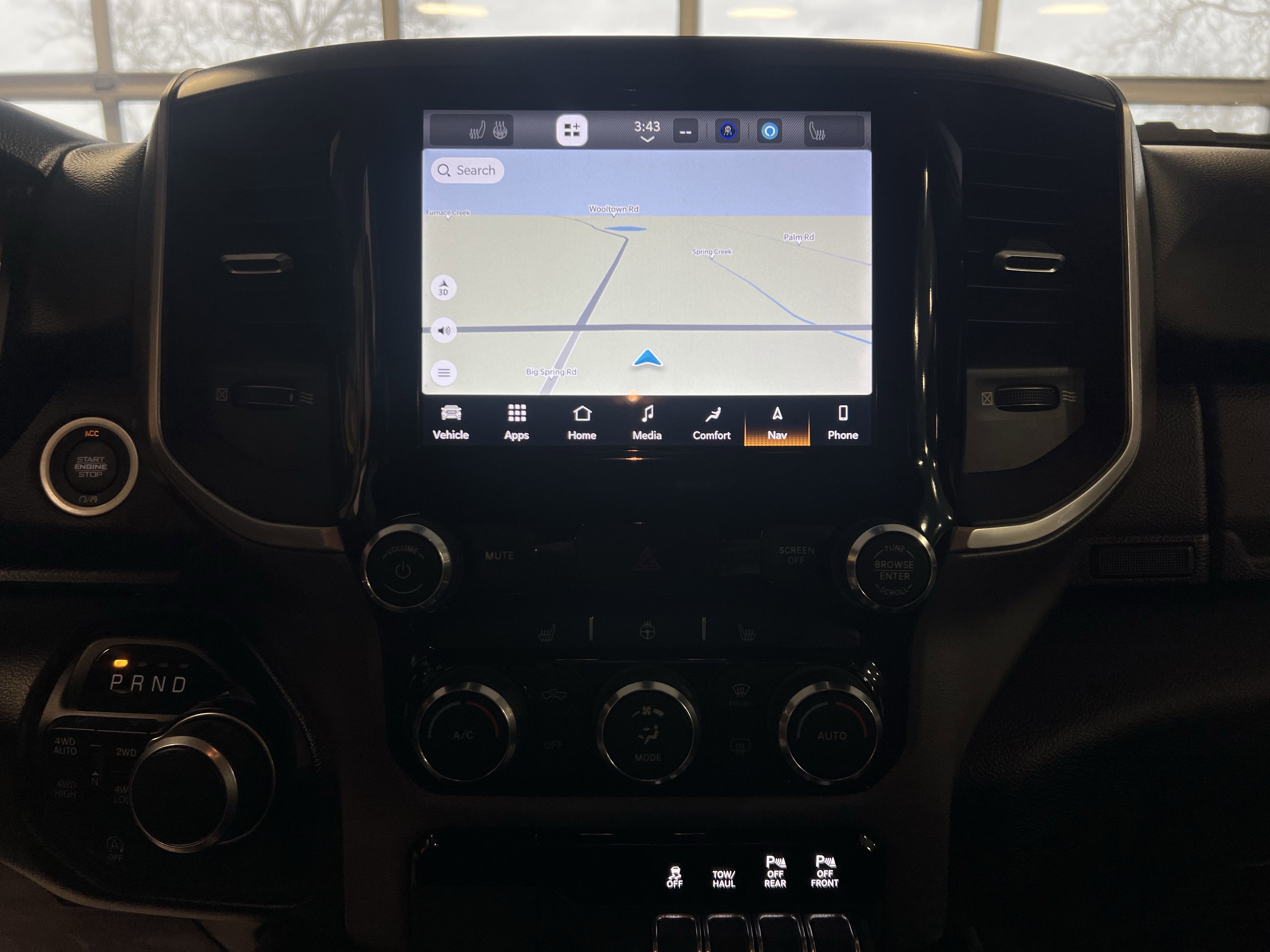 2022 RAM 1500 Big Horn Crew Cab 4x4 5'7' Box