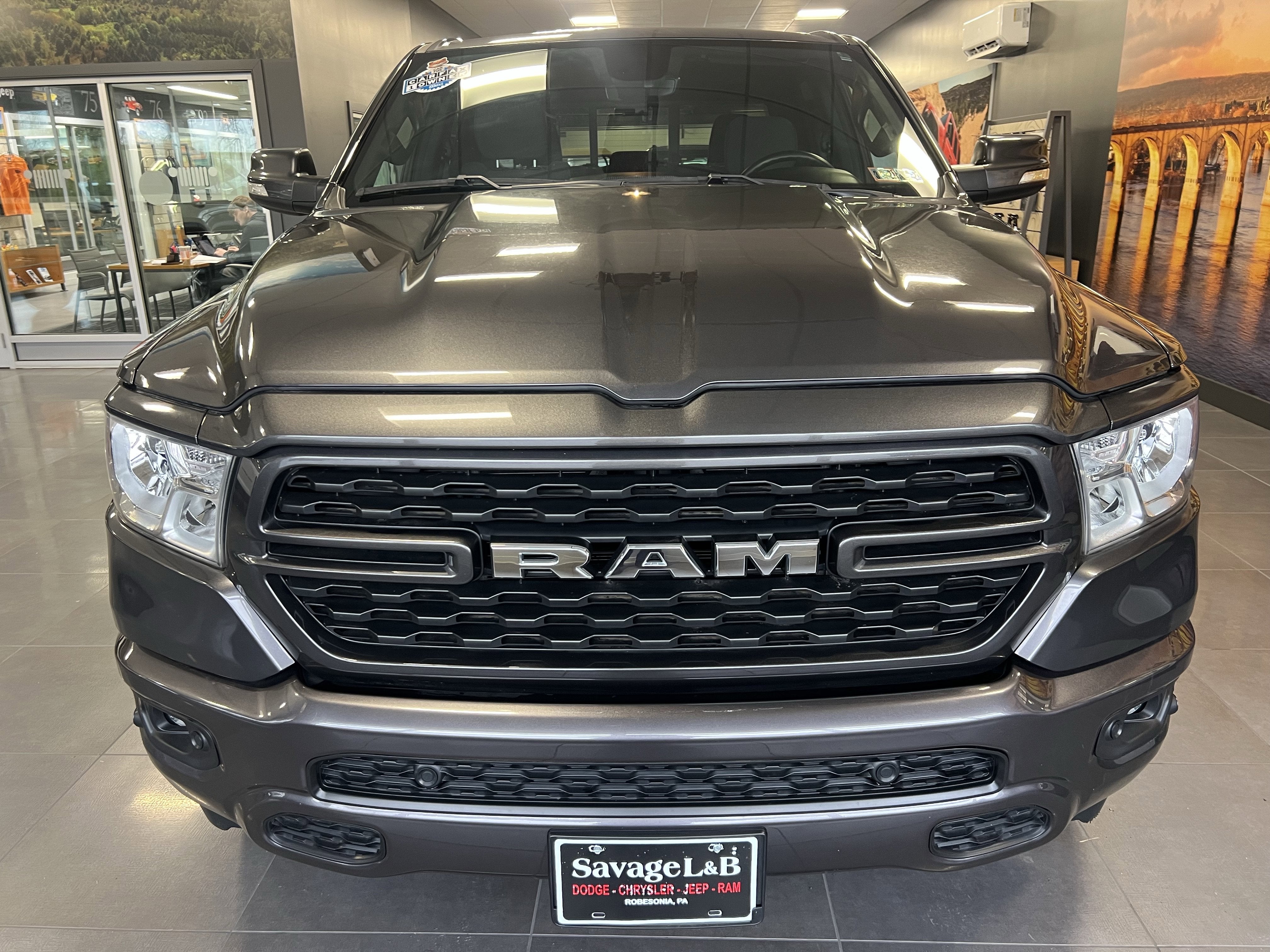 2022 RAM 1500 Big Horn Crew Cab 4x4 5'7' Box