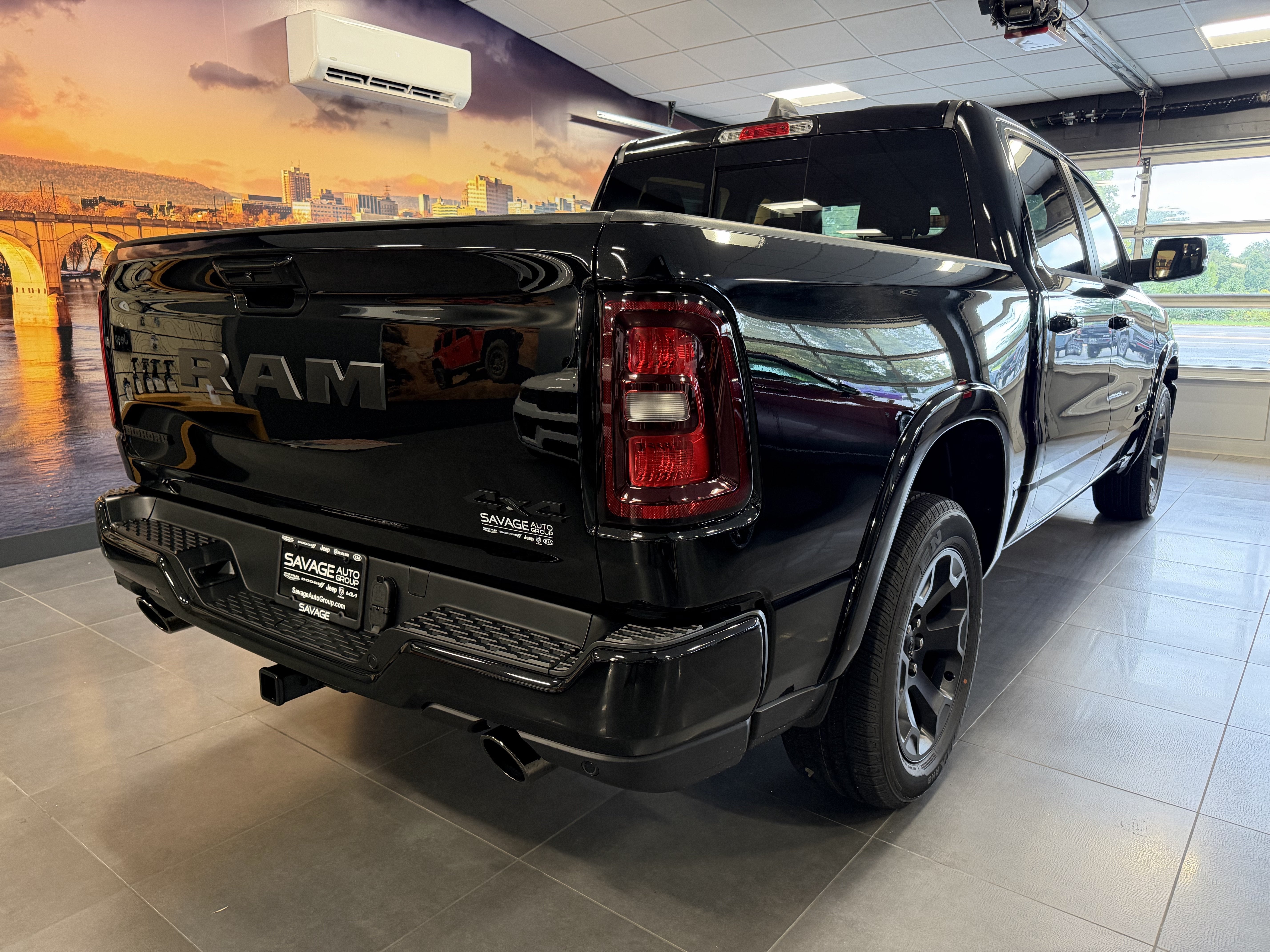 2027 RAM Ram 1500 RAM 1500 BIG HORN CREW CAB 4X4 5'7' BOX