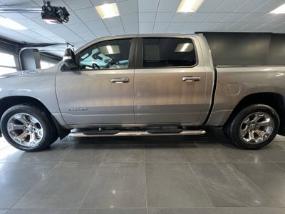 2022 RAM 1500 Big Horn Crew Cab 4x4 5'7' Box