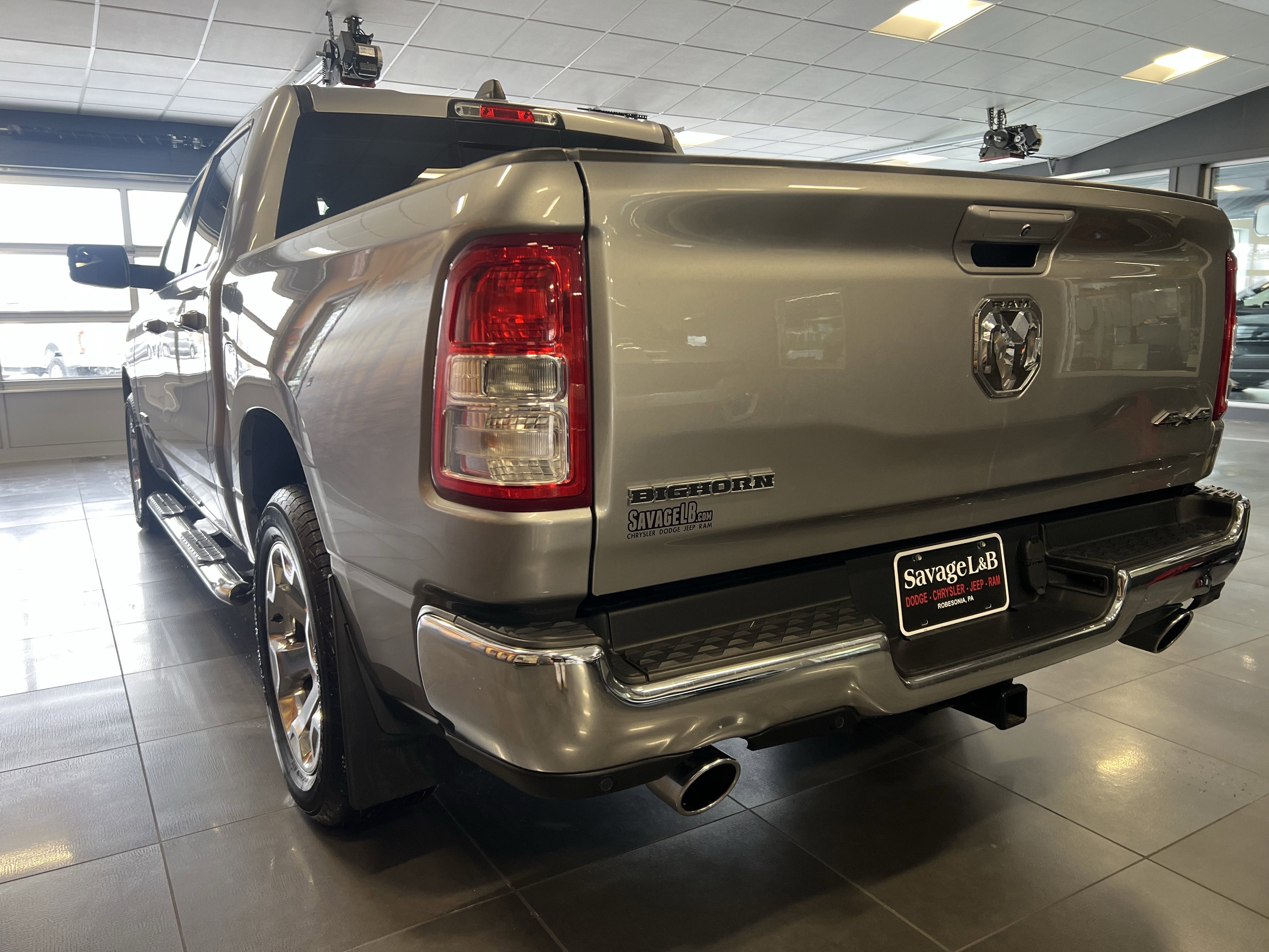 2022 RAM 1500 Big Horn Crew Cab 4x4 5'7' Box