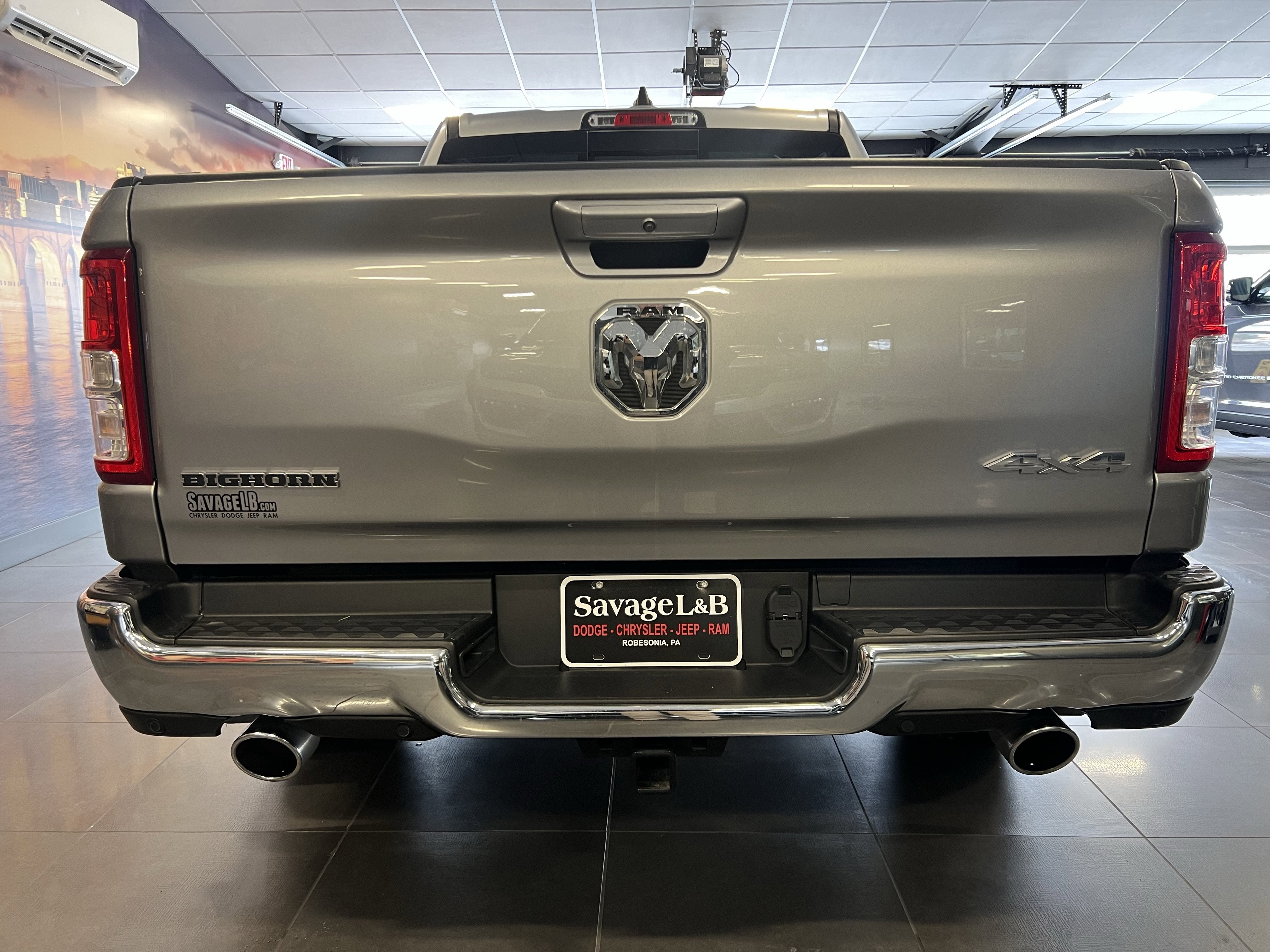 2022 RAM 1500 Big Horn Crew Cab 4x4 5'7' Box
