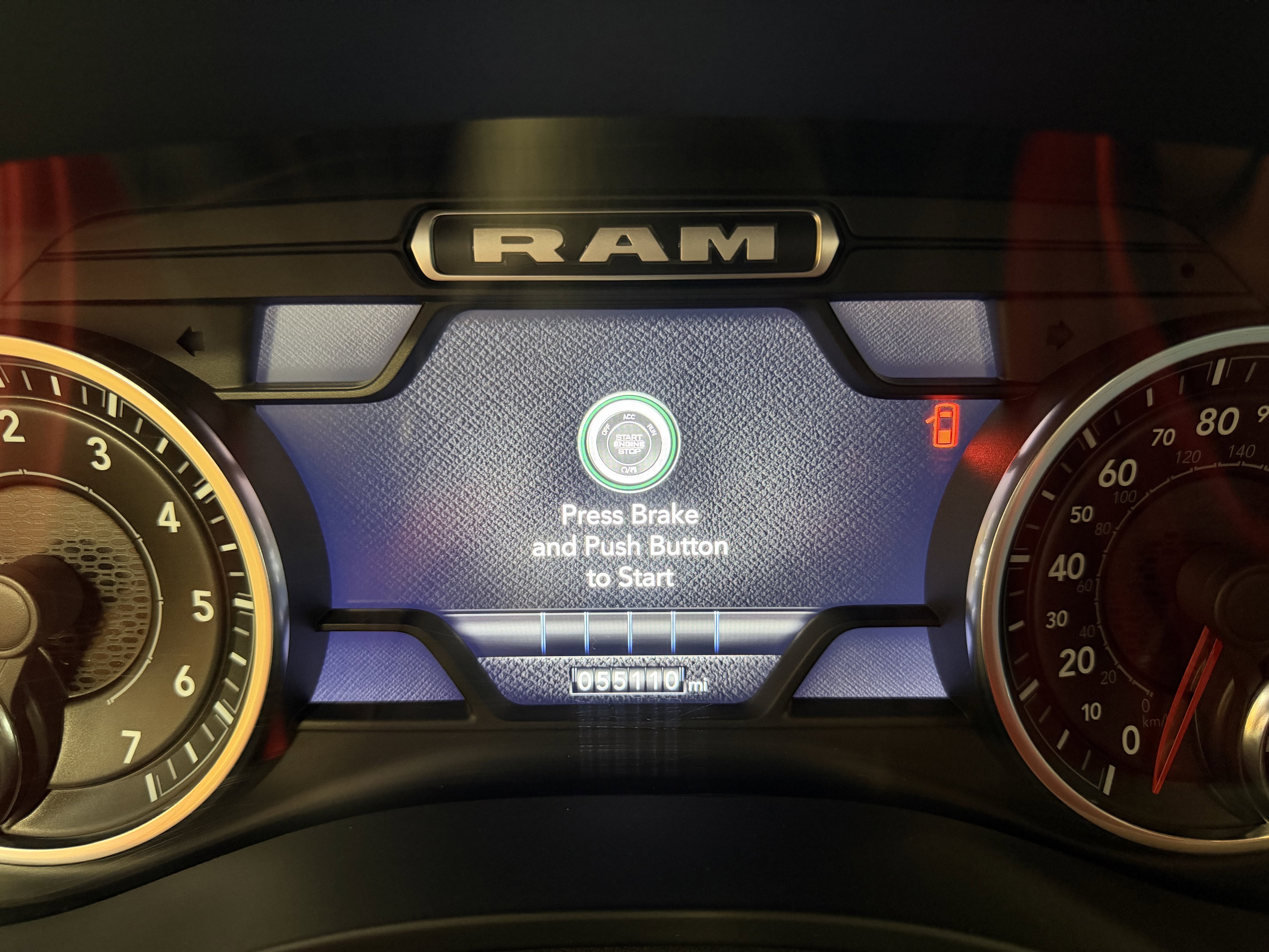 2022 RAM 1500 Big Horn Crew Cab 4x4 5'7' Box