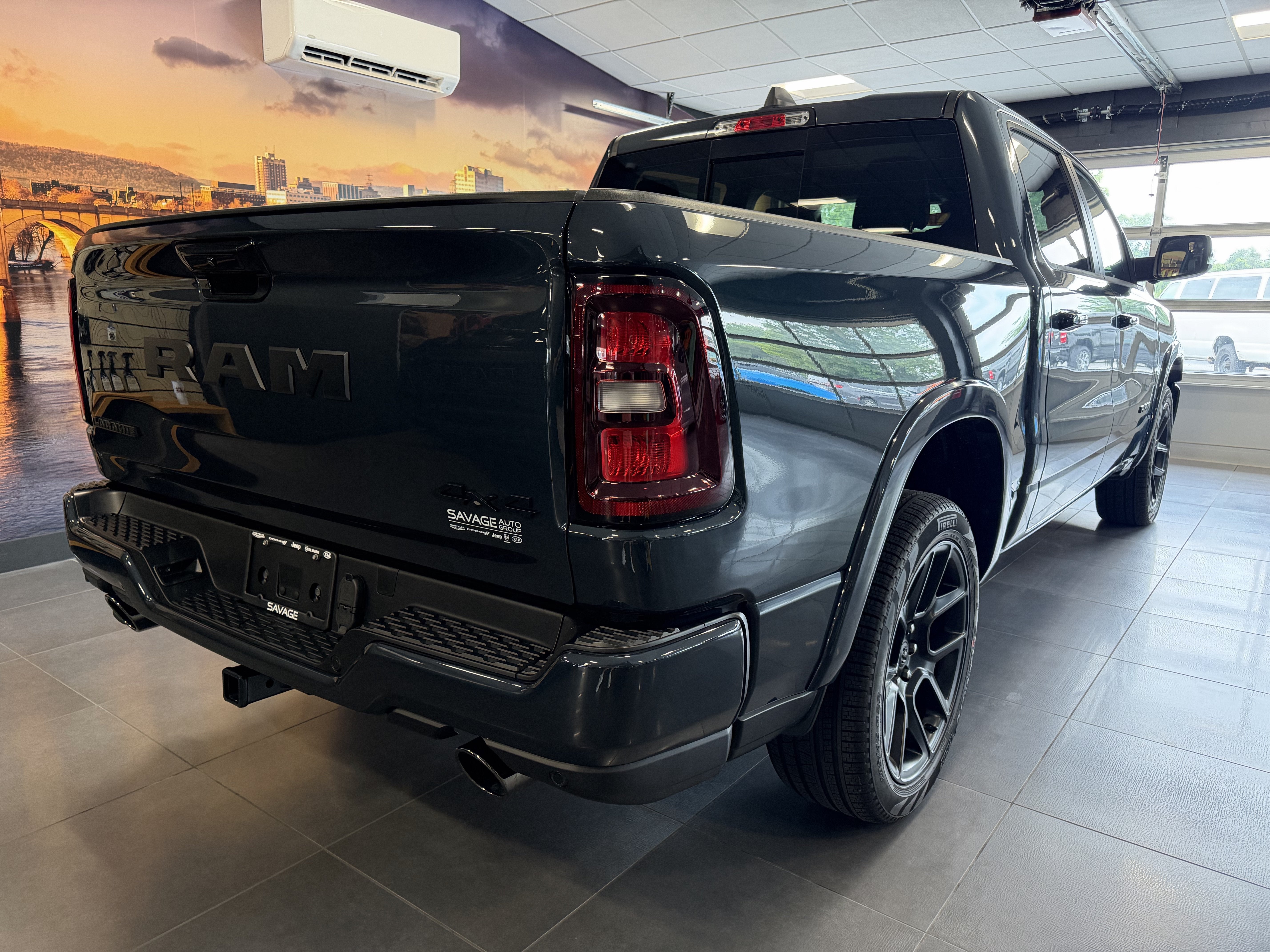 2026 RAM Ram 1500 RAM 1500 LARAMIE CREW CAB 4X4 5'7' BOX