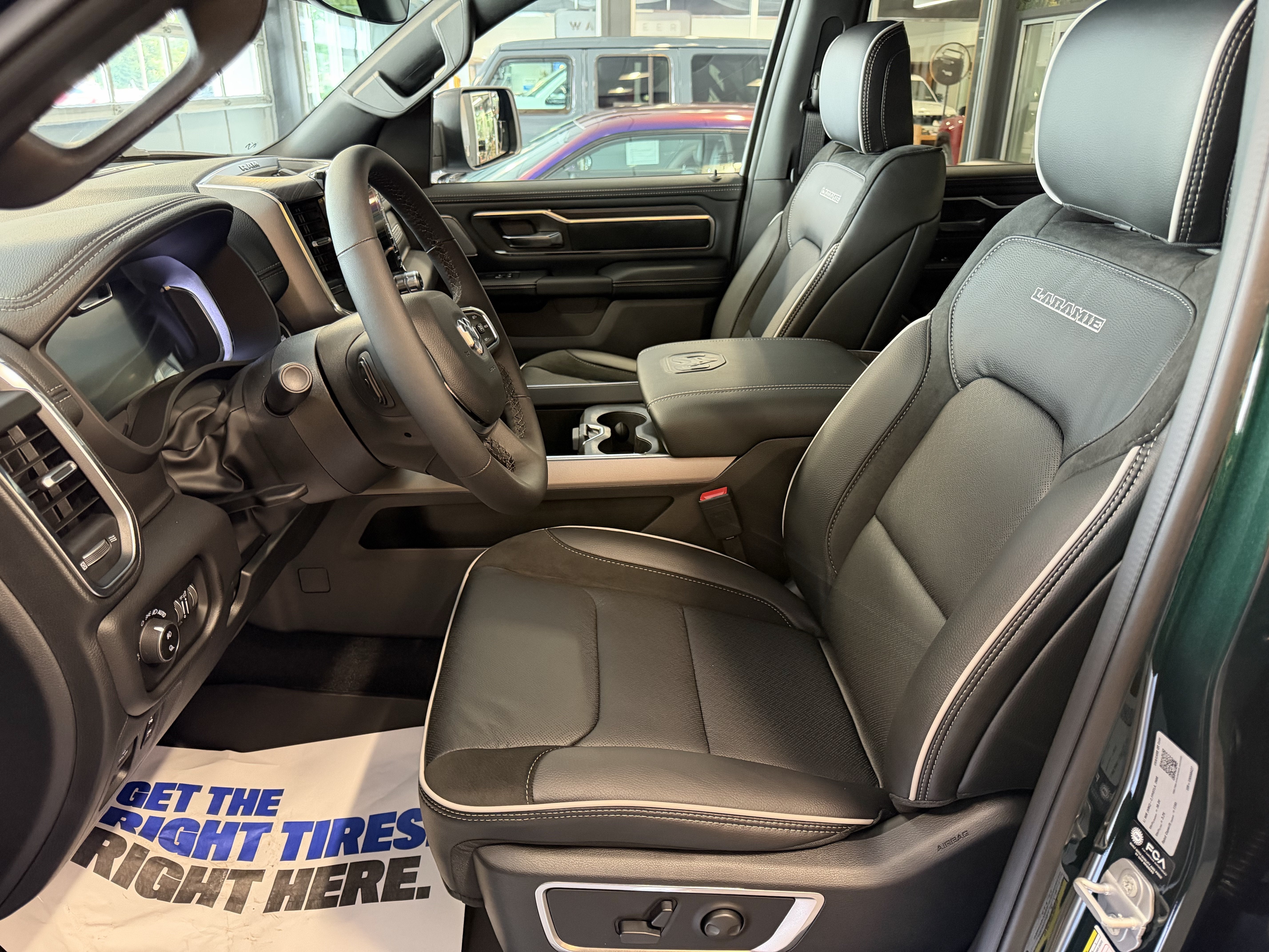 2027 RAM Ram 1500 RAM 1500 LARAMIE CREW CAB 4X4 5'7' BOX