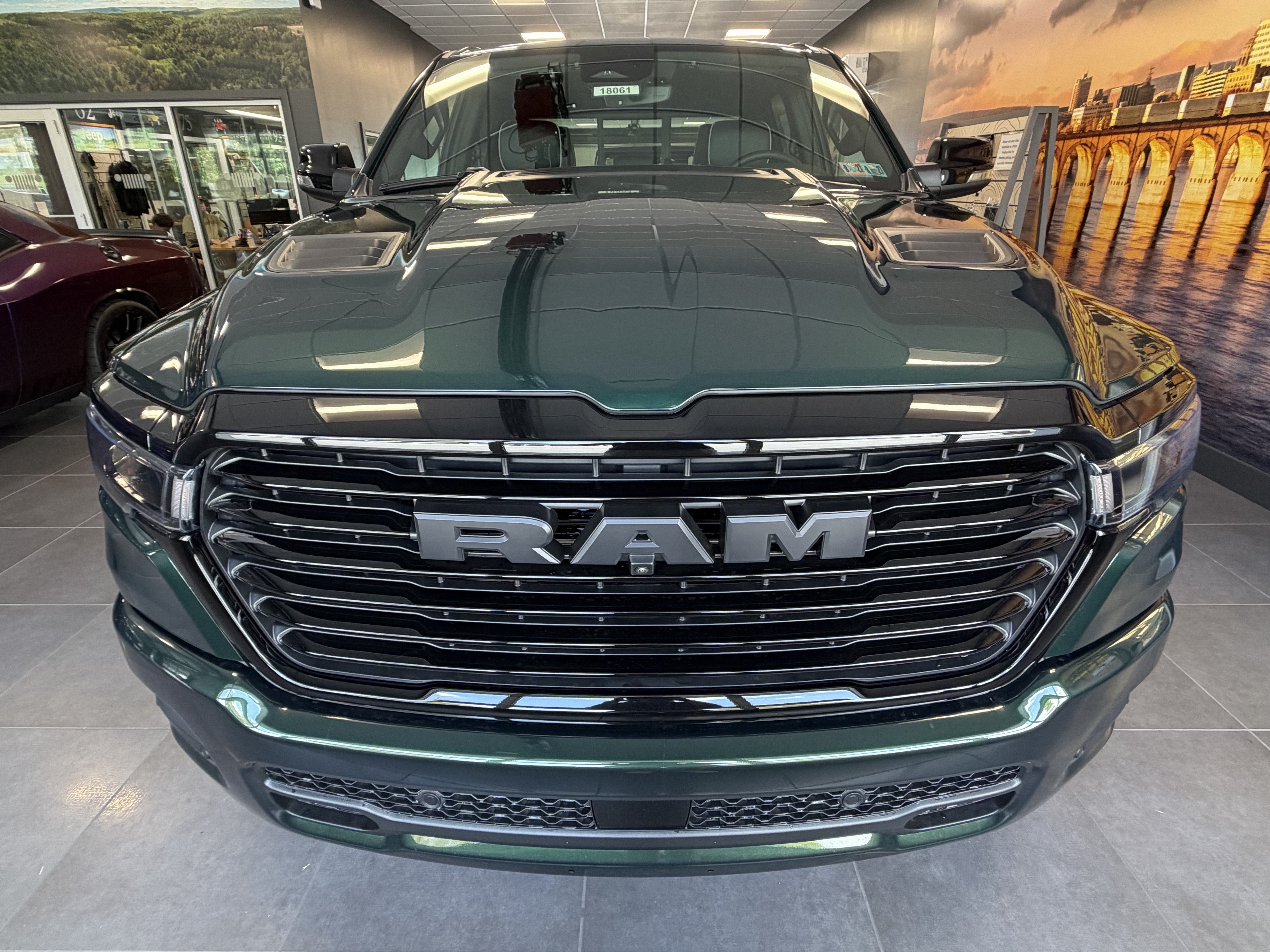 2027 RAM Ram 1500 RAM 1500 LARAMIE CREW CAB 4X4 5'7' BOX