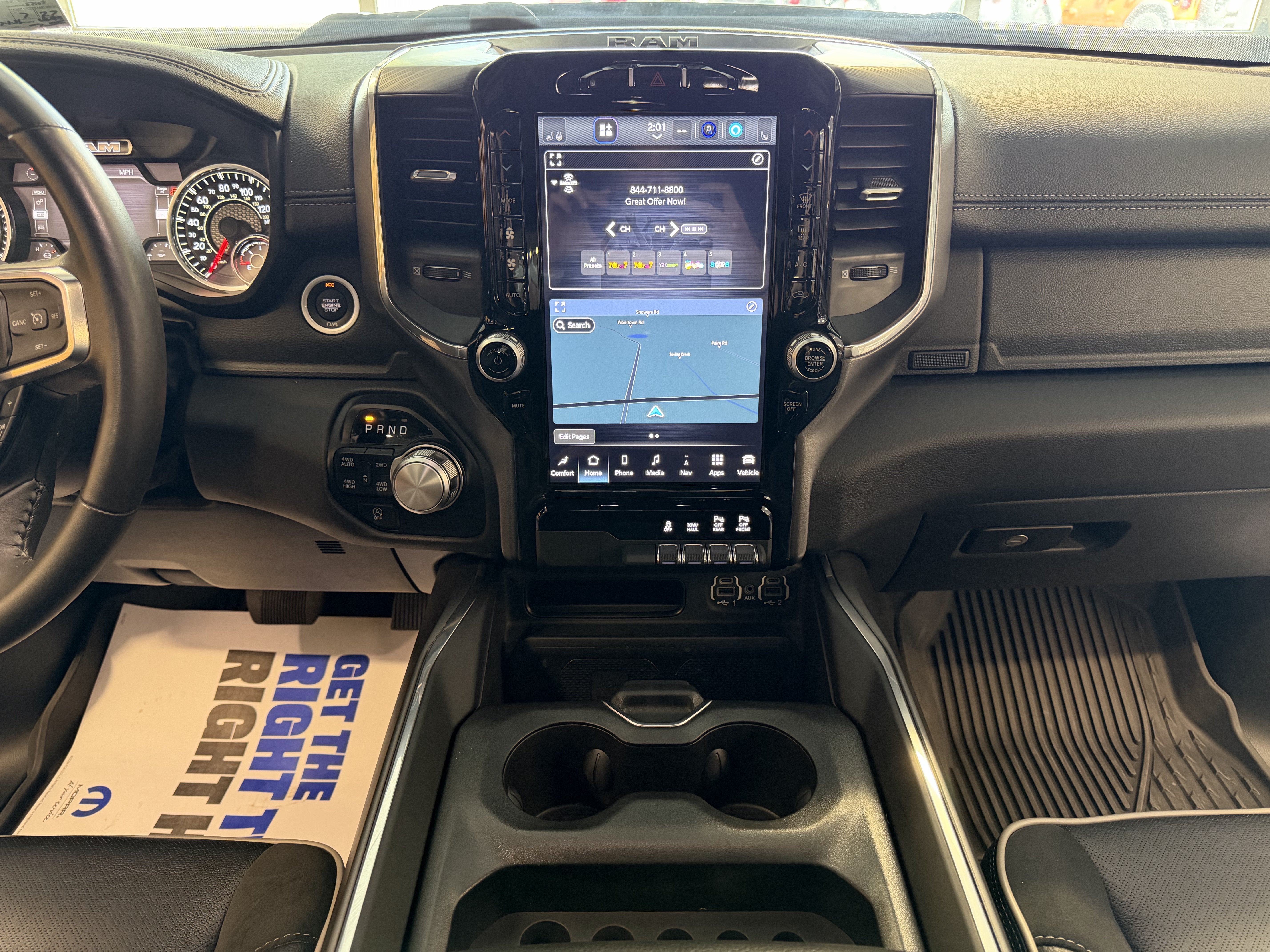 2024 RAM 1500 Laramie Crew Cab 4x4 5'7' Box
