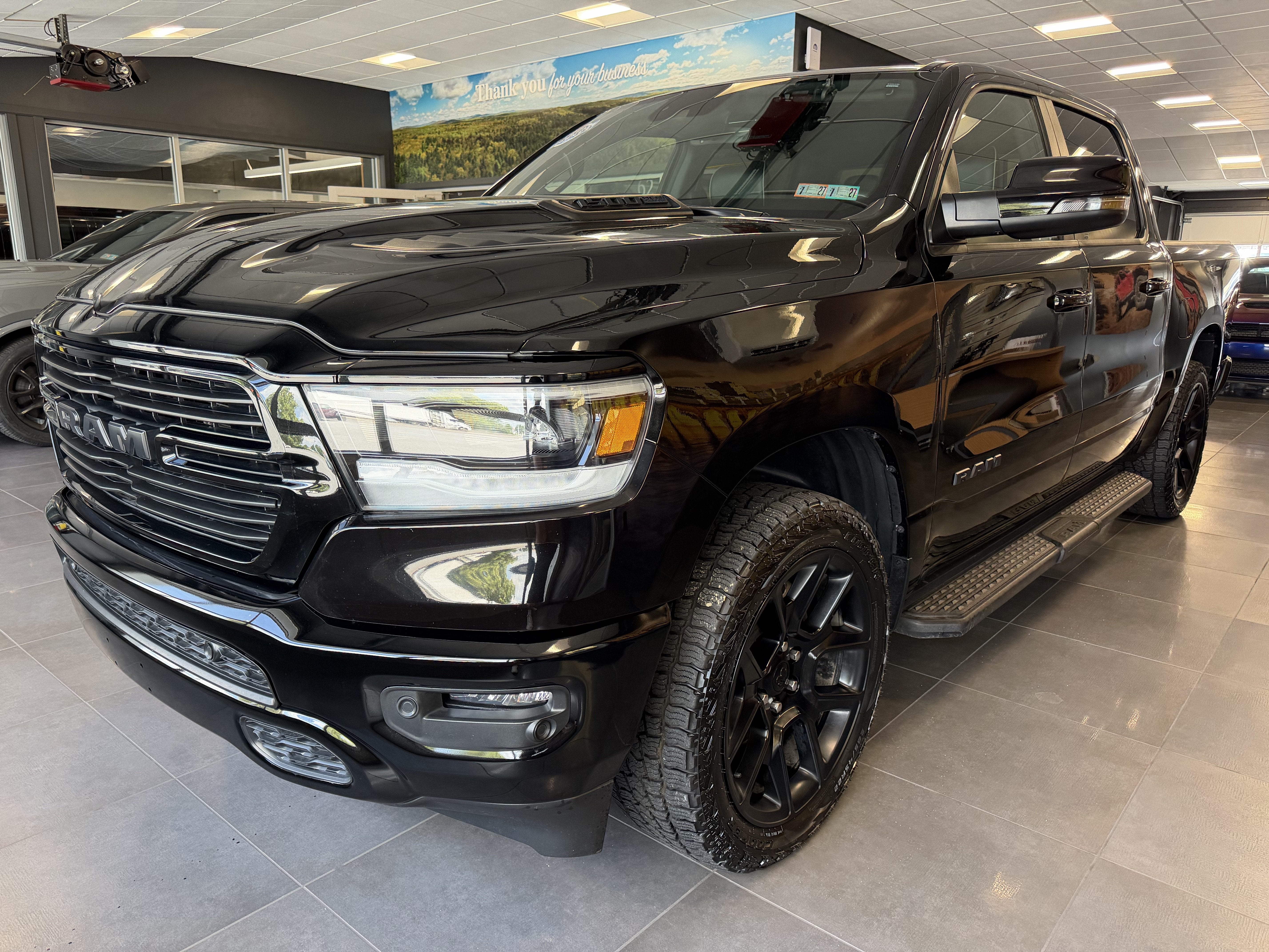 2024 RAM 1500 Laramie Crew Cab 4x4 5'7' Box