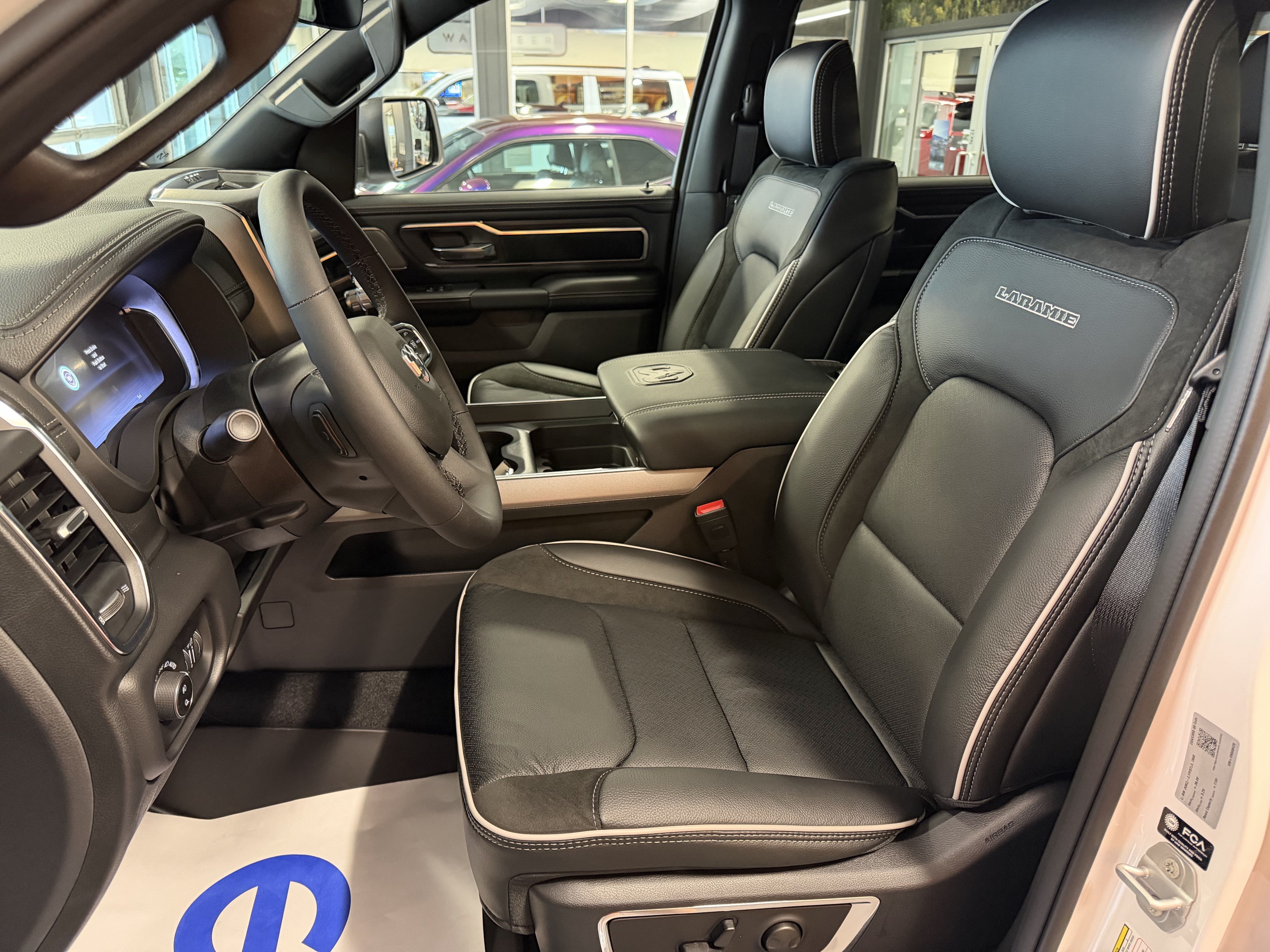 2027 RAM Ram 1500 RAM 1500 LARAMIE CREW CAB 4X4 5'7' BOX