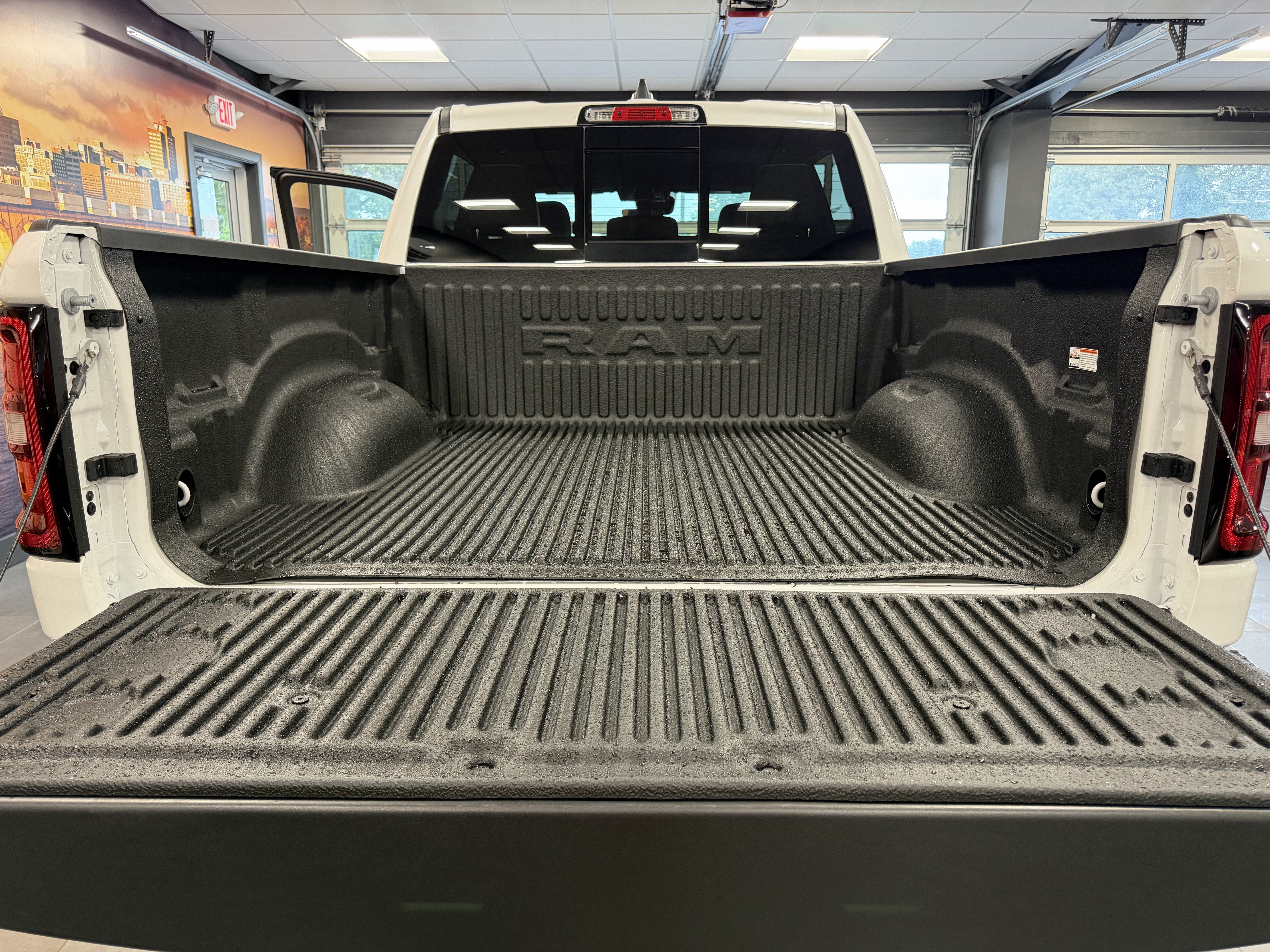 2027 RAM Ram 1500 RAM 1500 LARAMIE CREW CAB 4X4 5'7' BOX