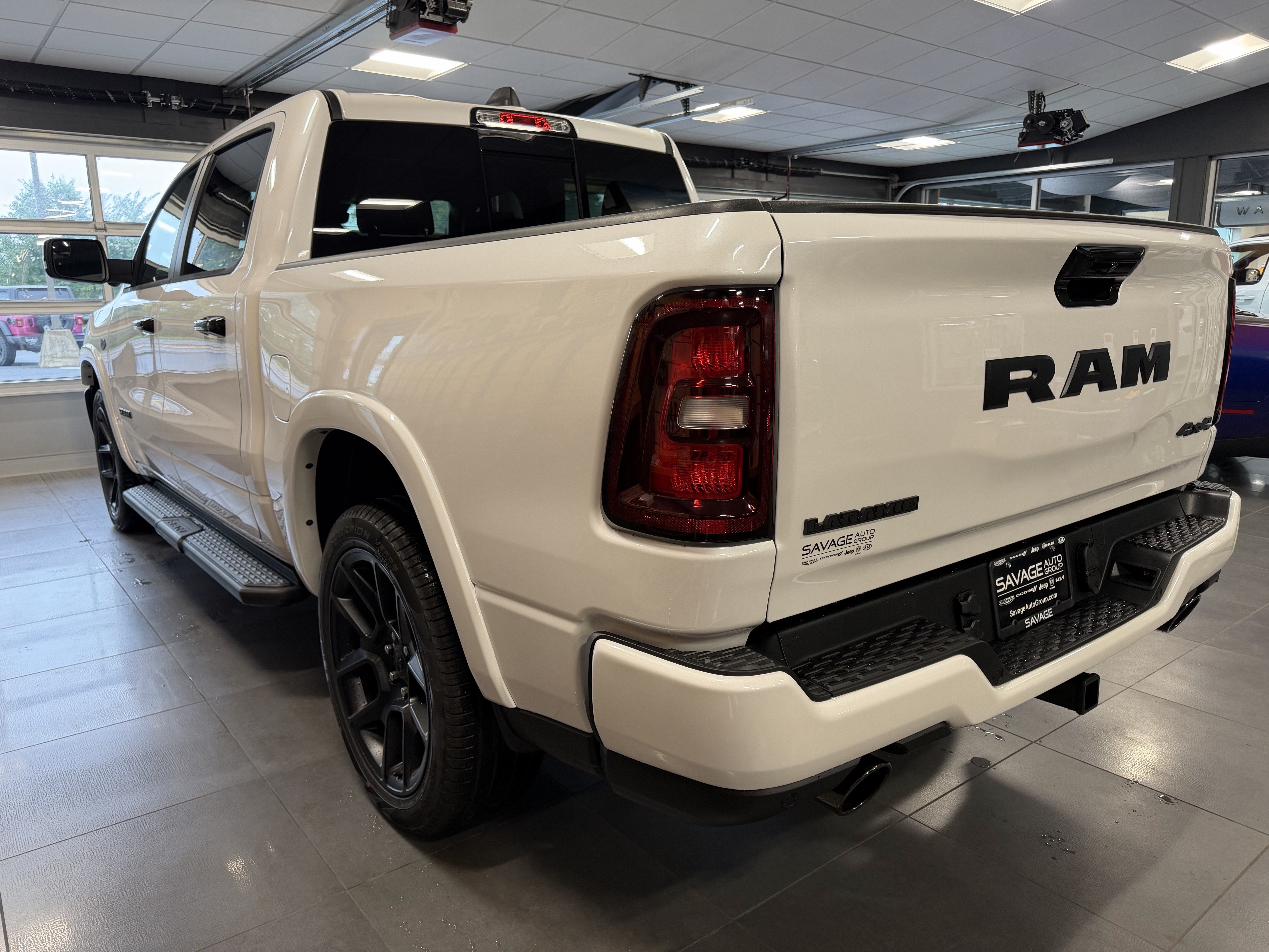 2027 RAM Ram 1500 RAM 1500 LARAMIE CREW CAB 4X4 5'7' BOX