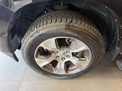 2023 RAM 1500 Laramie Crew Cab 4x4 5'7' Box