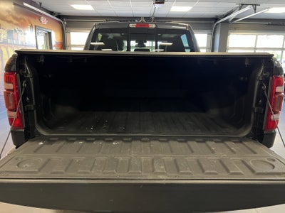 2020 RAM 1500 Laramie Crew Cab 4x4 5'7' Box