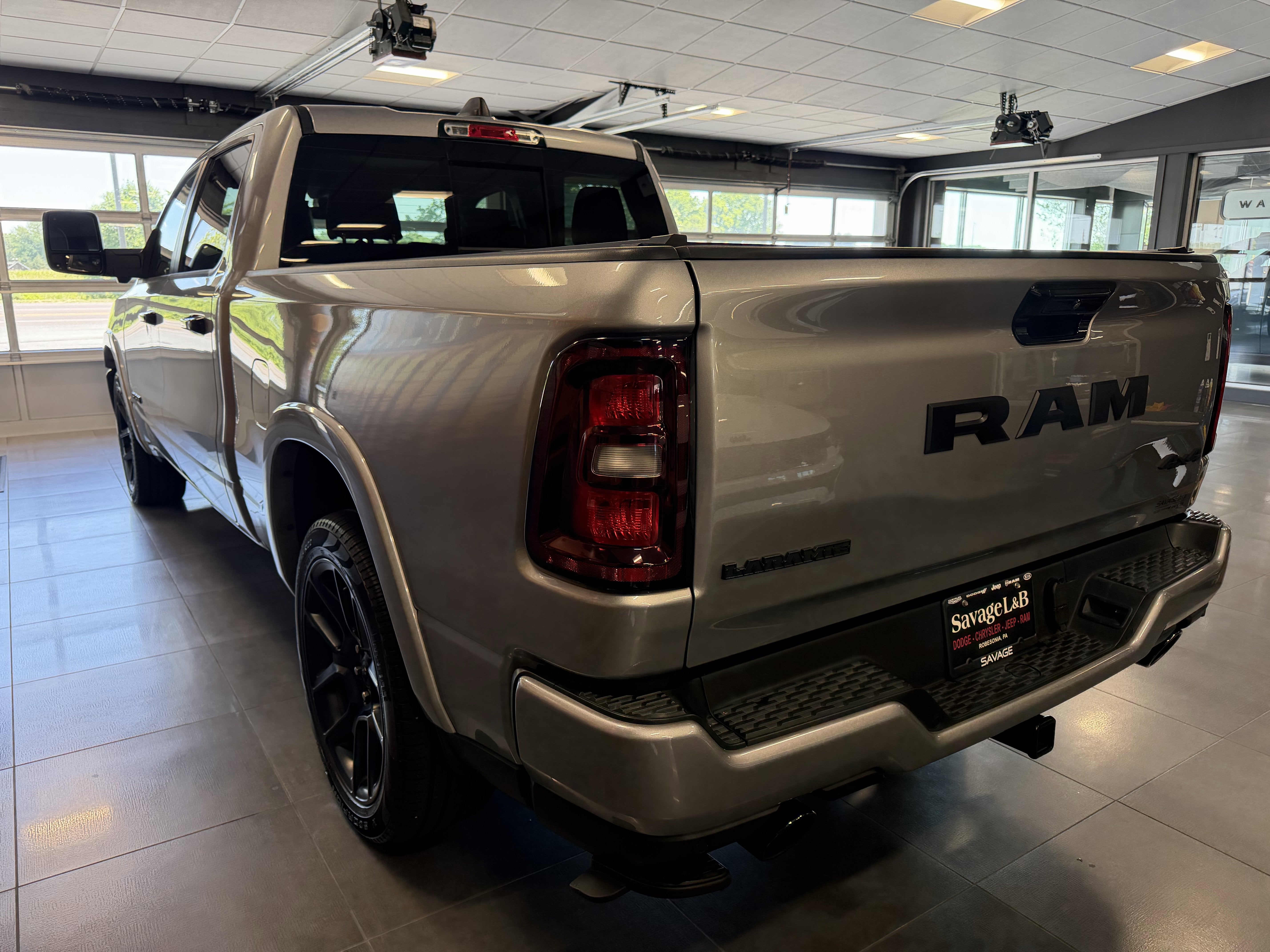 2025 RAM 1500 Laramie Crew Cab 4x4 6'4' Box