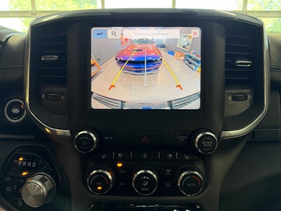 2022 RAM 1500 Laramie Crew Cab 4x4 6'4' Box