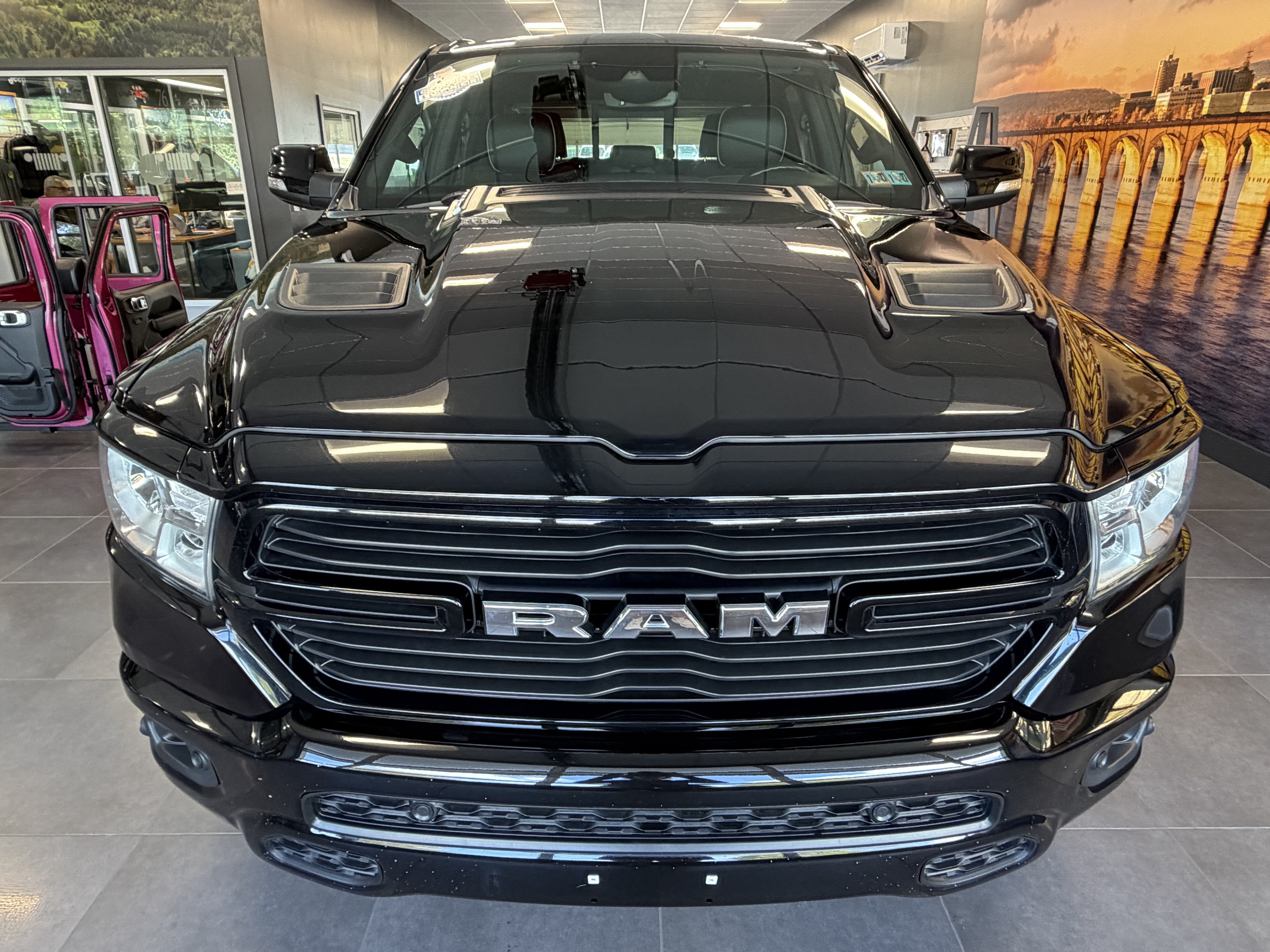 2022 RAM 1500 Laramie Crew Cab 4x4 6'4' Box