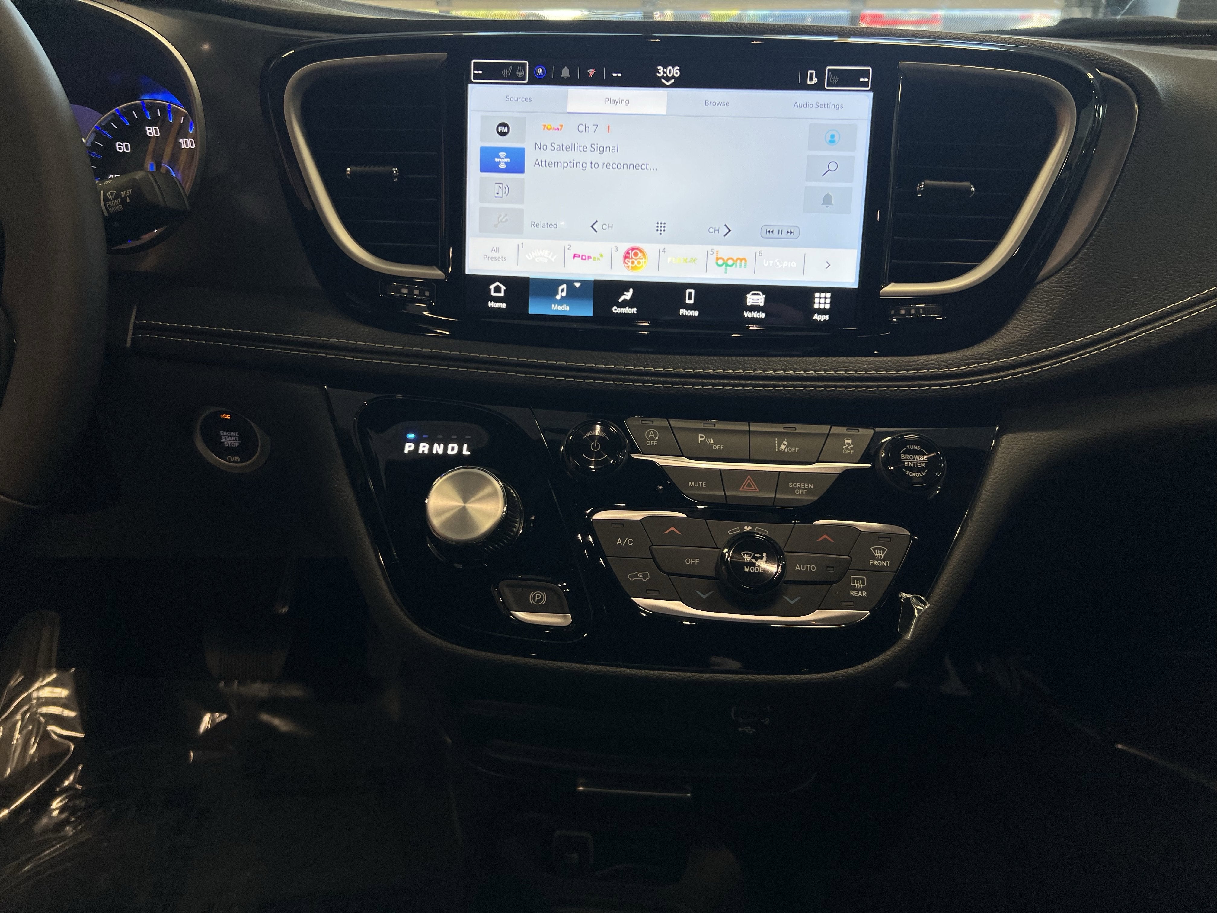 2026 Chrysler Pacifica PACIFICA SELECT