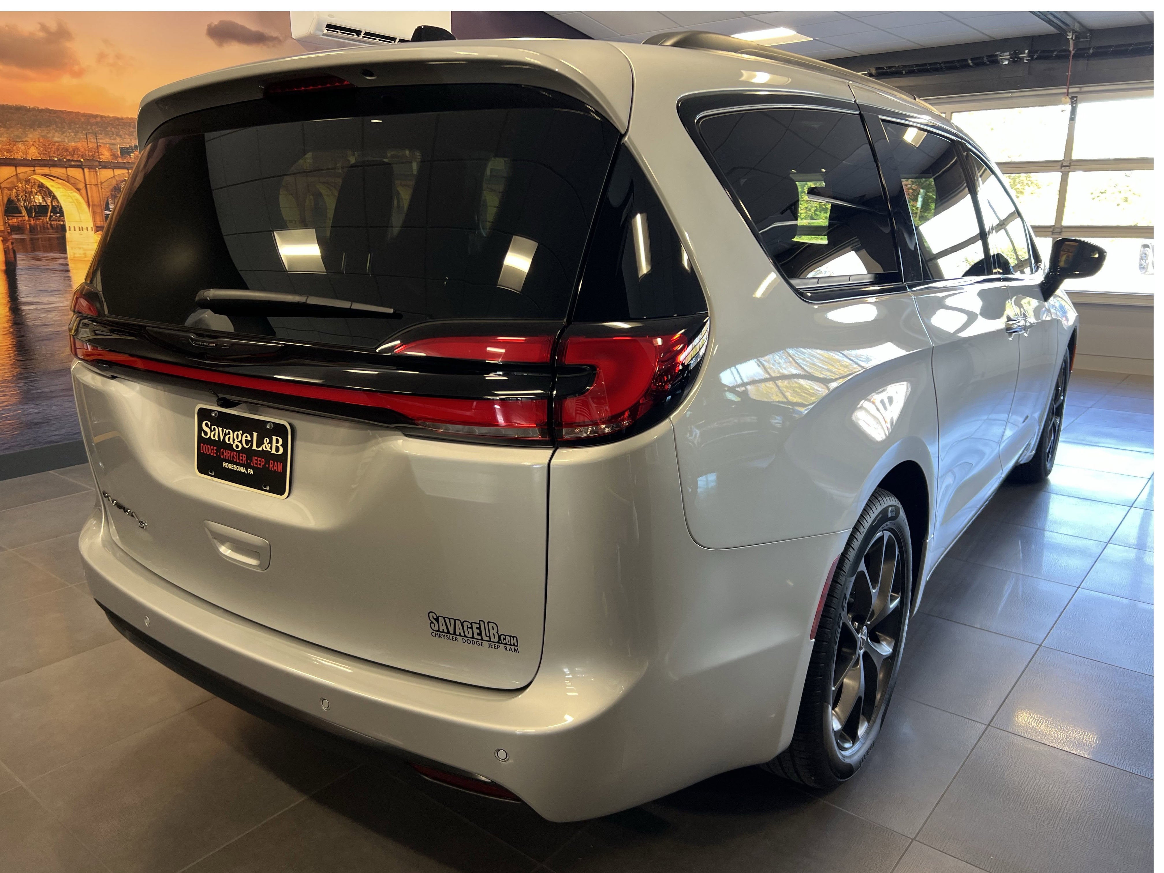 2026 Chrysler Pacifica PACIFICA SELECT