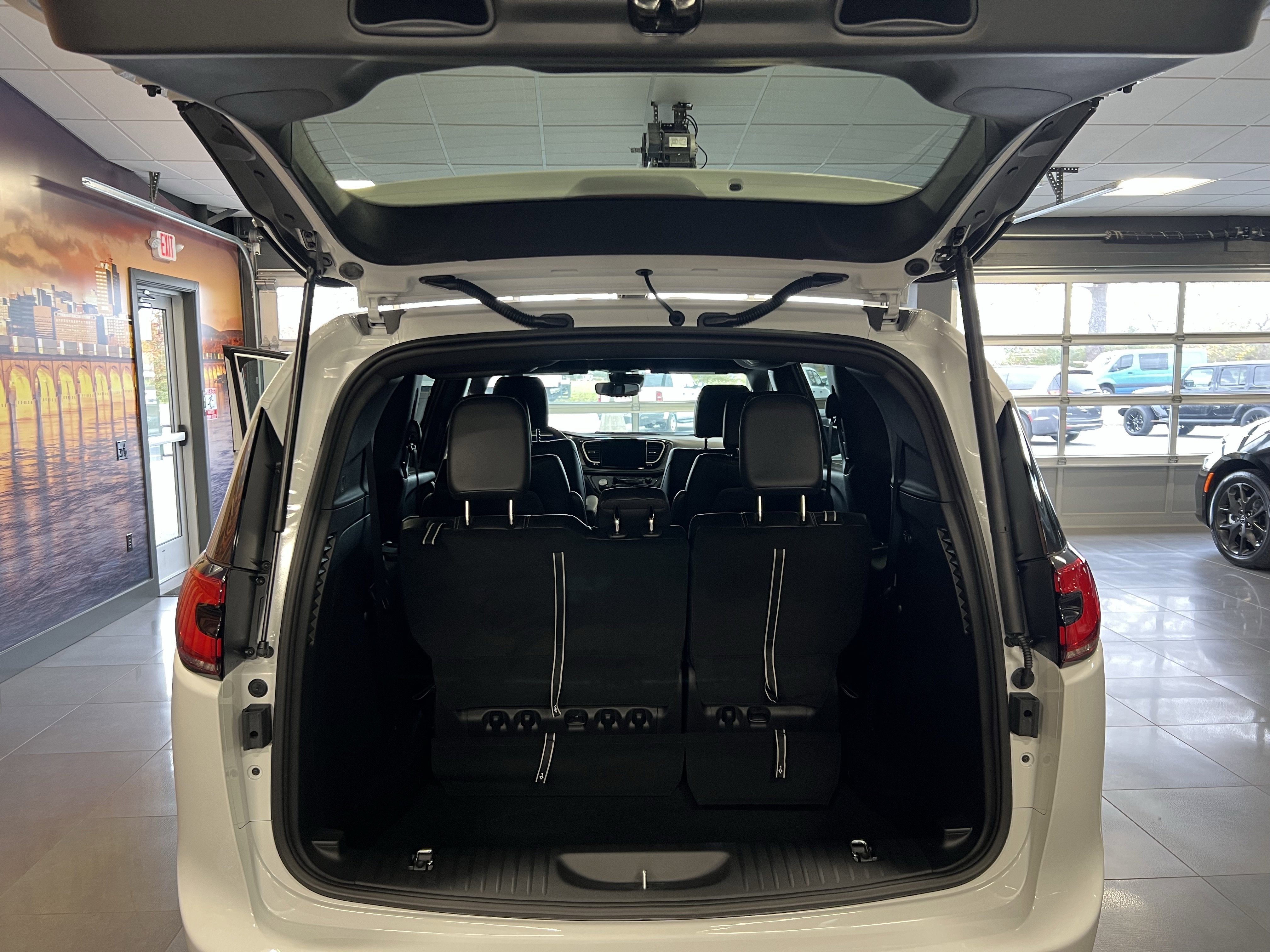 2026 Chrysler Pacifica PACIFICA SELECT